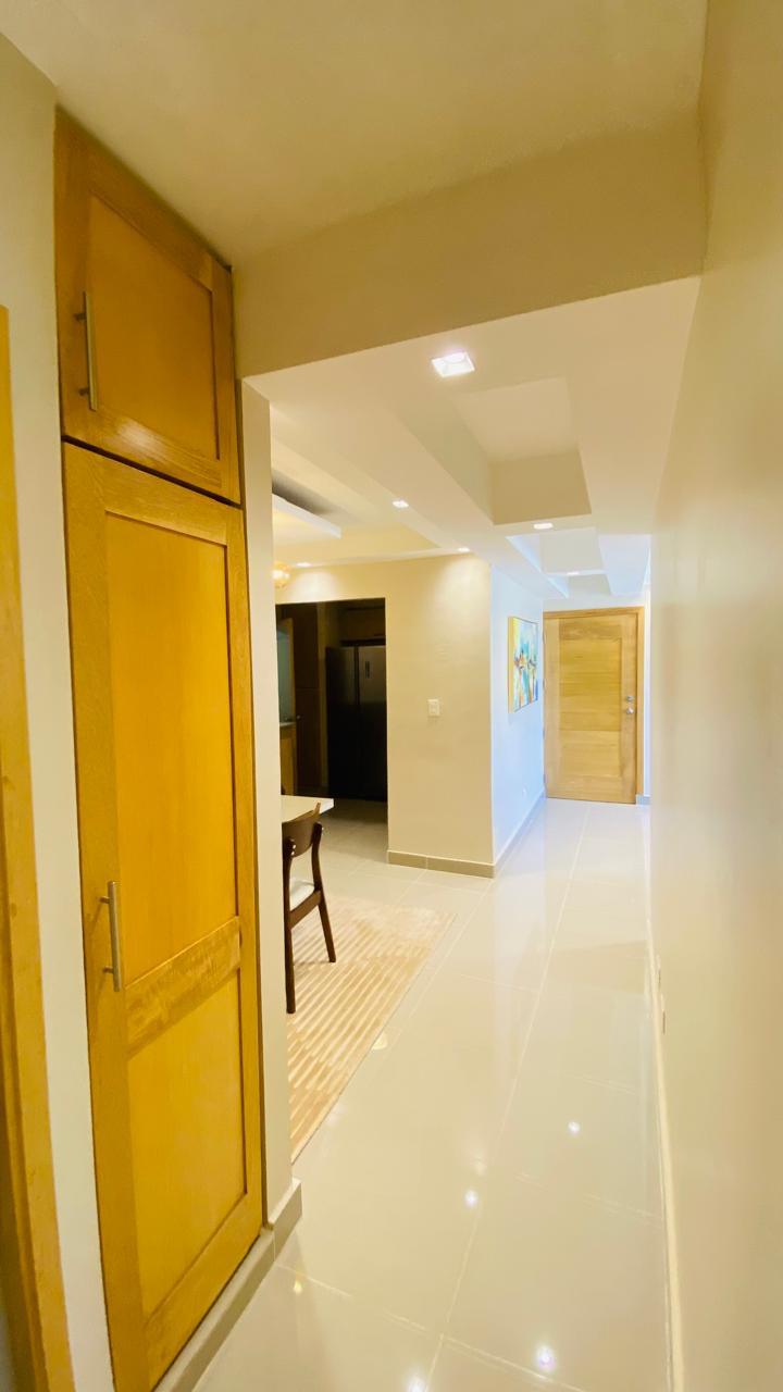 apartamentos - ¡Vendo Hermoso Apartamento en San Isidro! 5