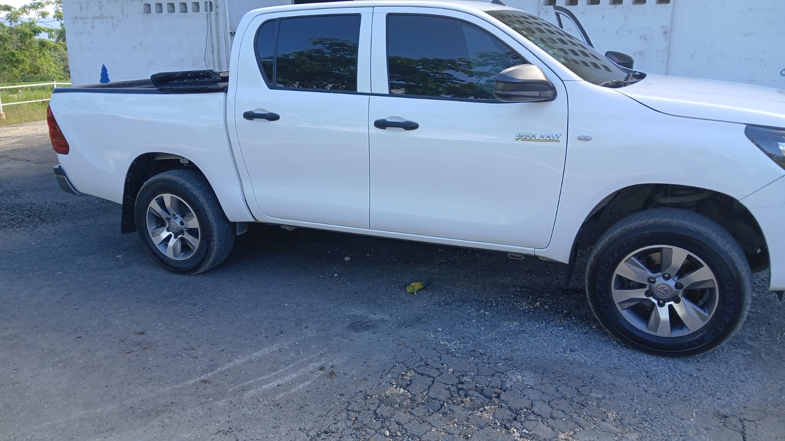 jeepetas y camionetas - Toyota Hilux 2019 Mecanica 4X4 0