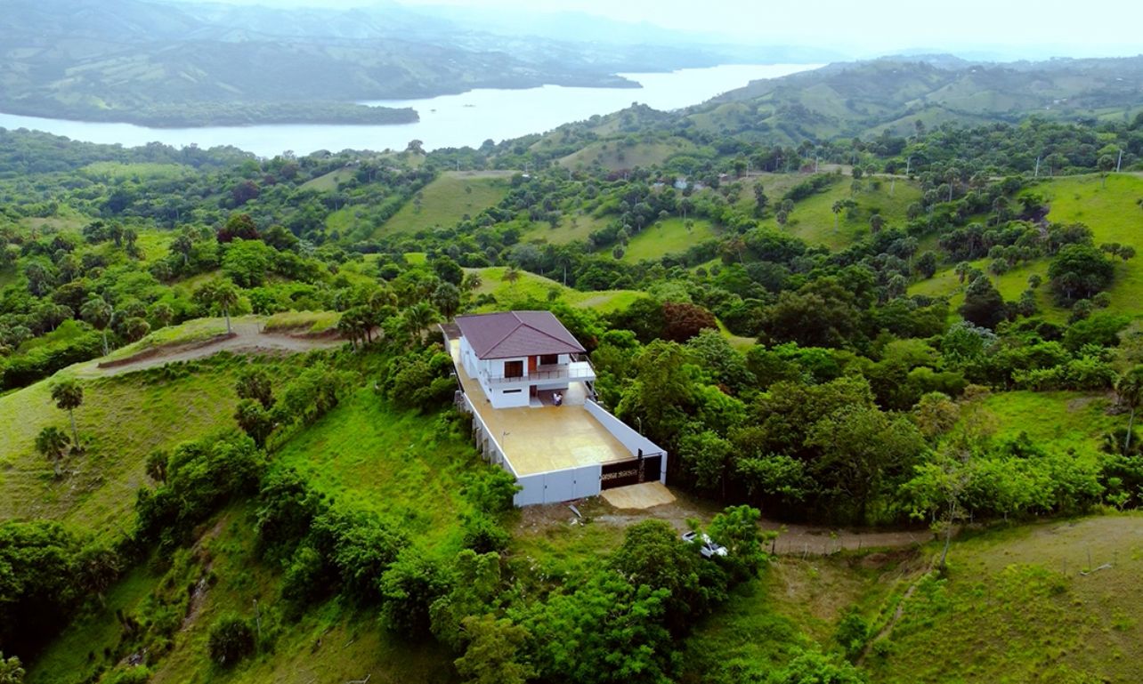 casas - CABAÑA EN LA JINA PRESA De TAVERAS
