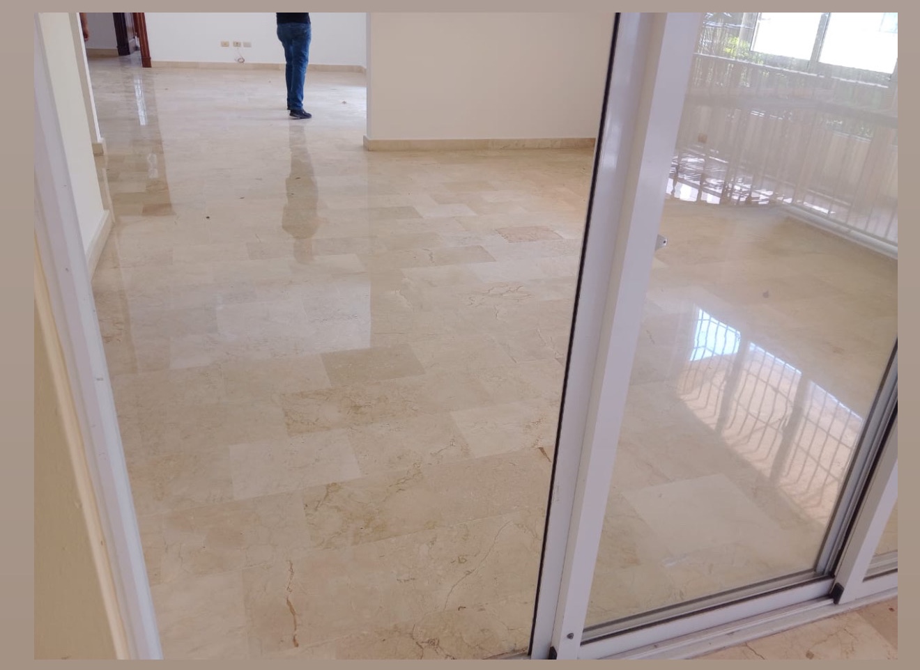 apartamentos - Apartamento en alquiler – 2do piso – 355 m² Totales
 9