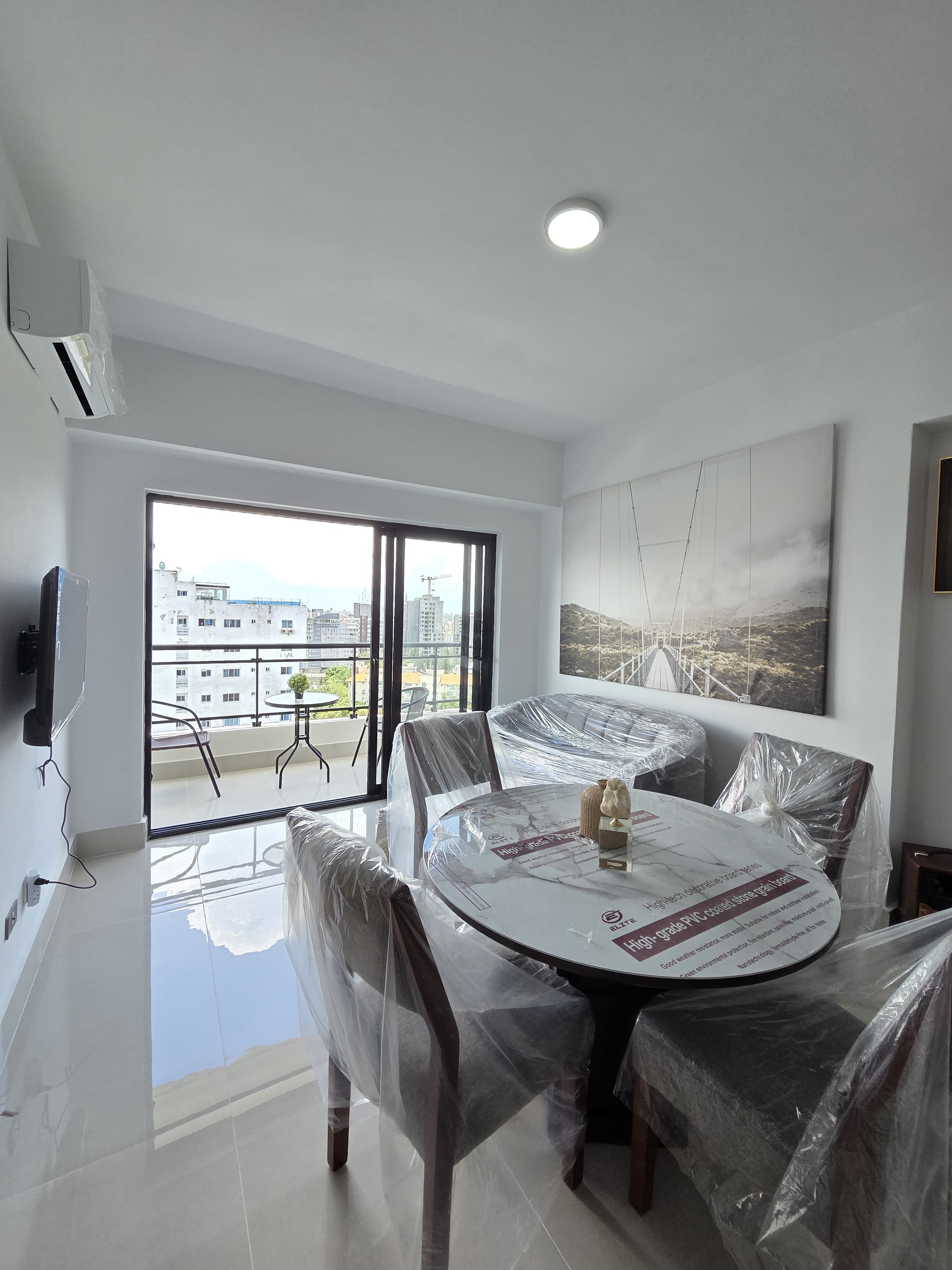 apartamentos - Alquiler apartamento  amueblado nuevo a estrenar e 4