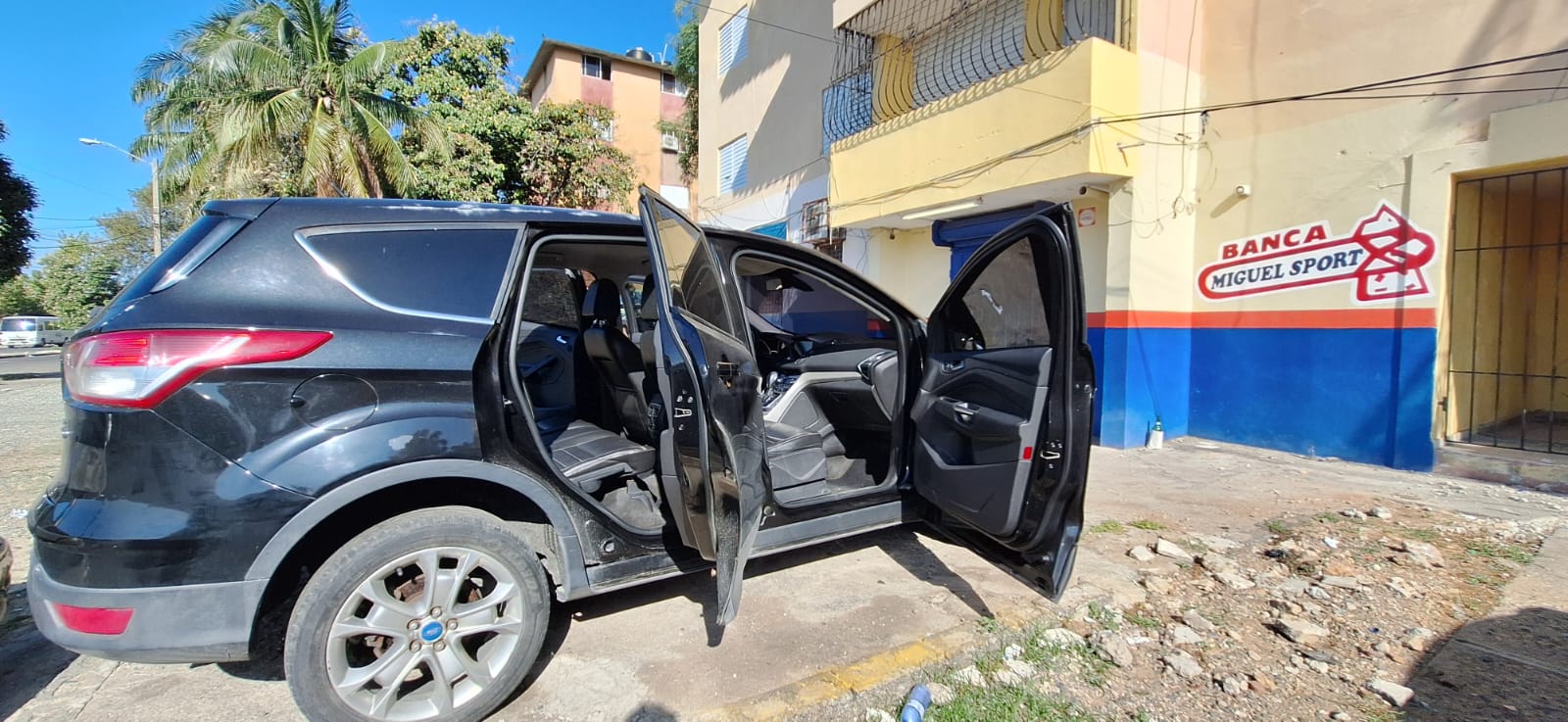 jeepetas y camionetas - FORD SCAPE 2013 5