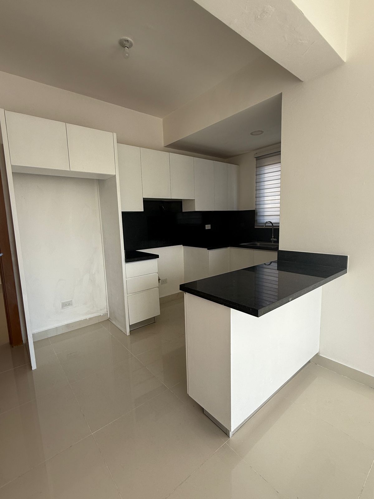 apartamentos - Apartamento en alquiler en La Julia de 1 habitacio 1