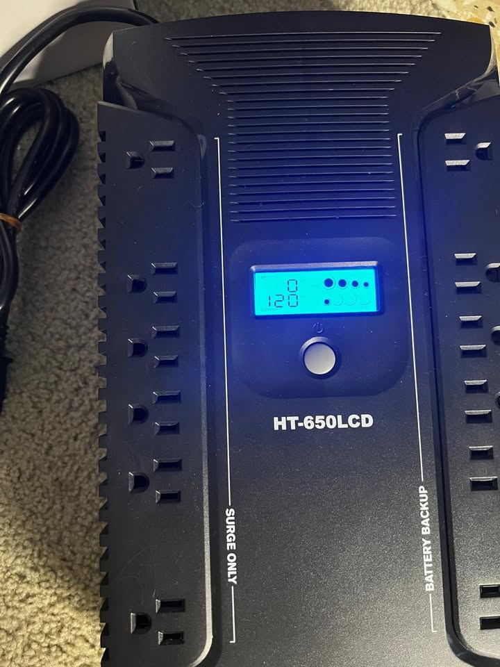 plantas e inversores - Conector UPS Interactivo 650VA 3