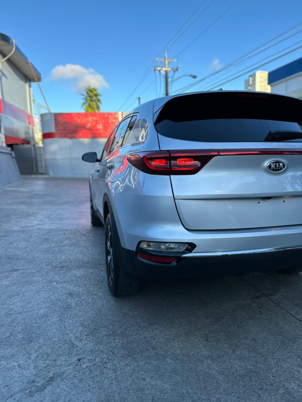 jeepetas y camionetas - Kia Sportage 2021 LX 4