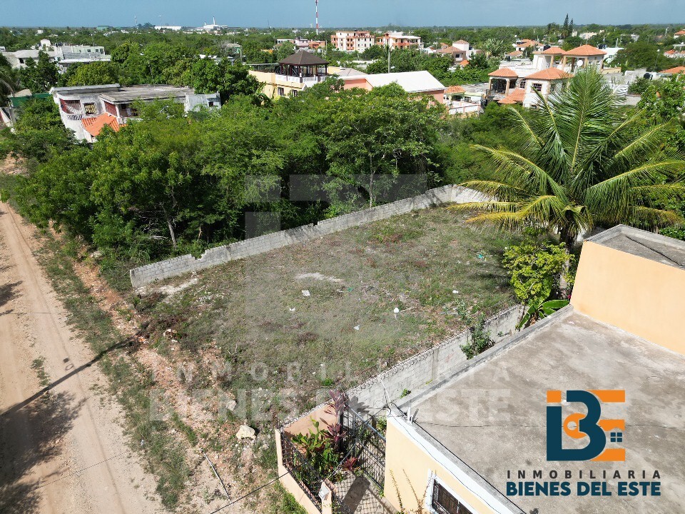 solares y terrenos - SE VENDE SOLAR con 396.93 Metros en Residencial Villa España. 7