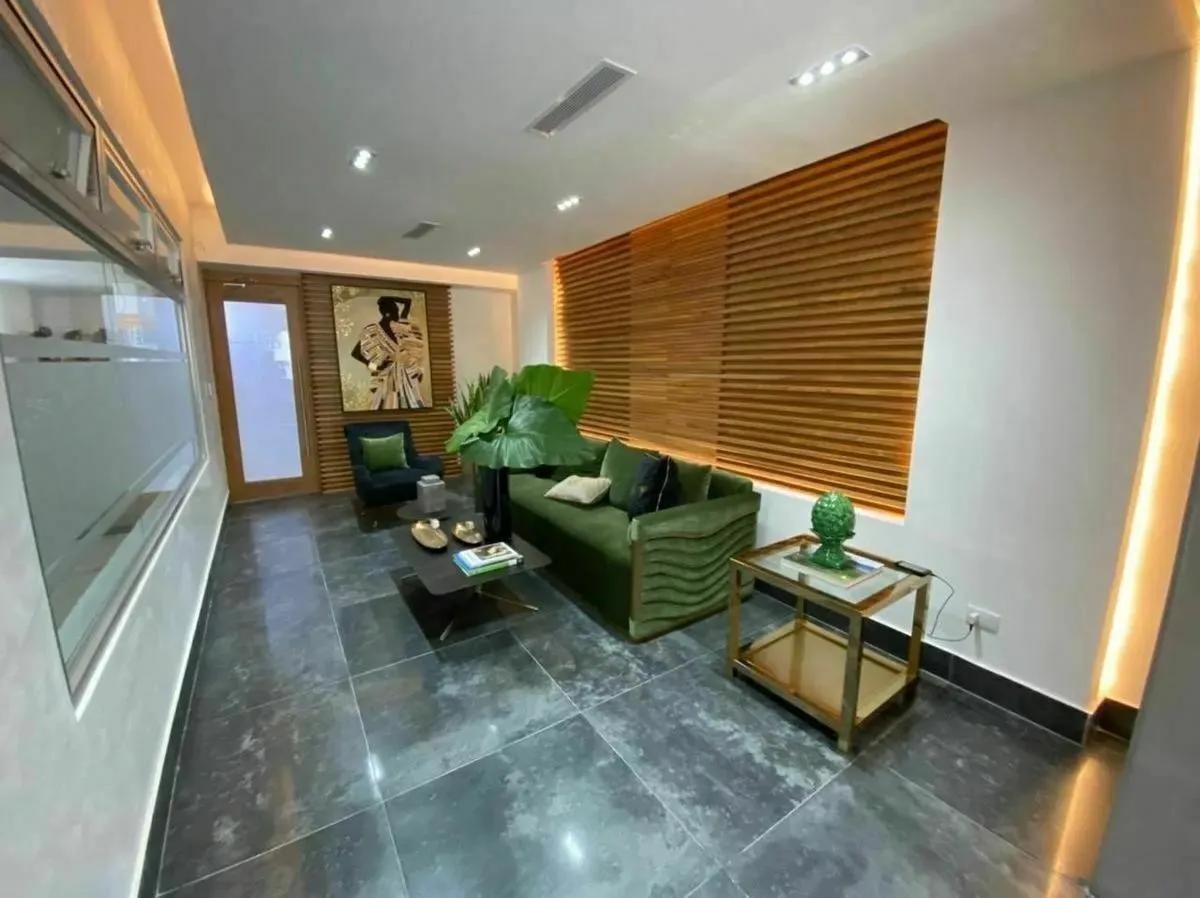 apartamentos - Vendo Apartamento En Piantini 3