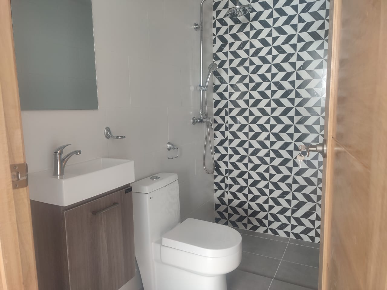 apartamentos - Apartamento en alquiler, en BellaVista 9