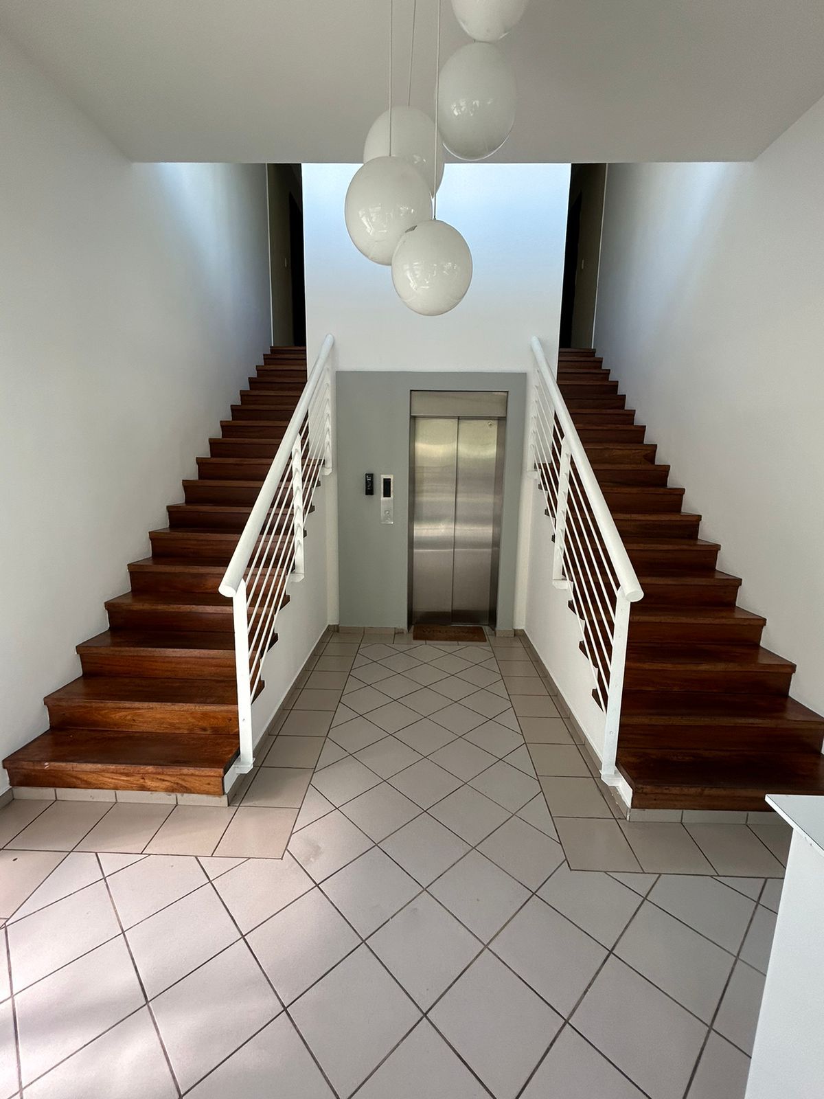 apartamentos - APARTAMENTO EN VENTA 3ER NIVEL EN EL RENACIMIENTO 7