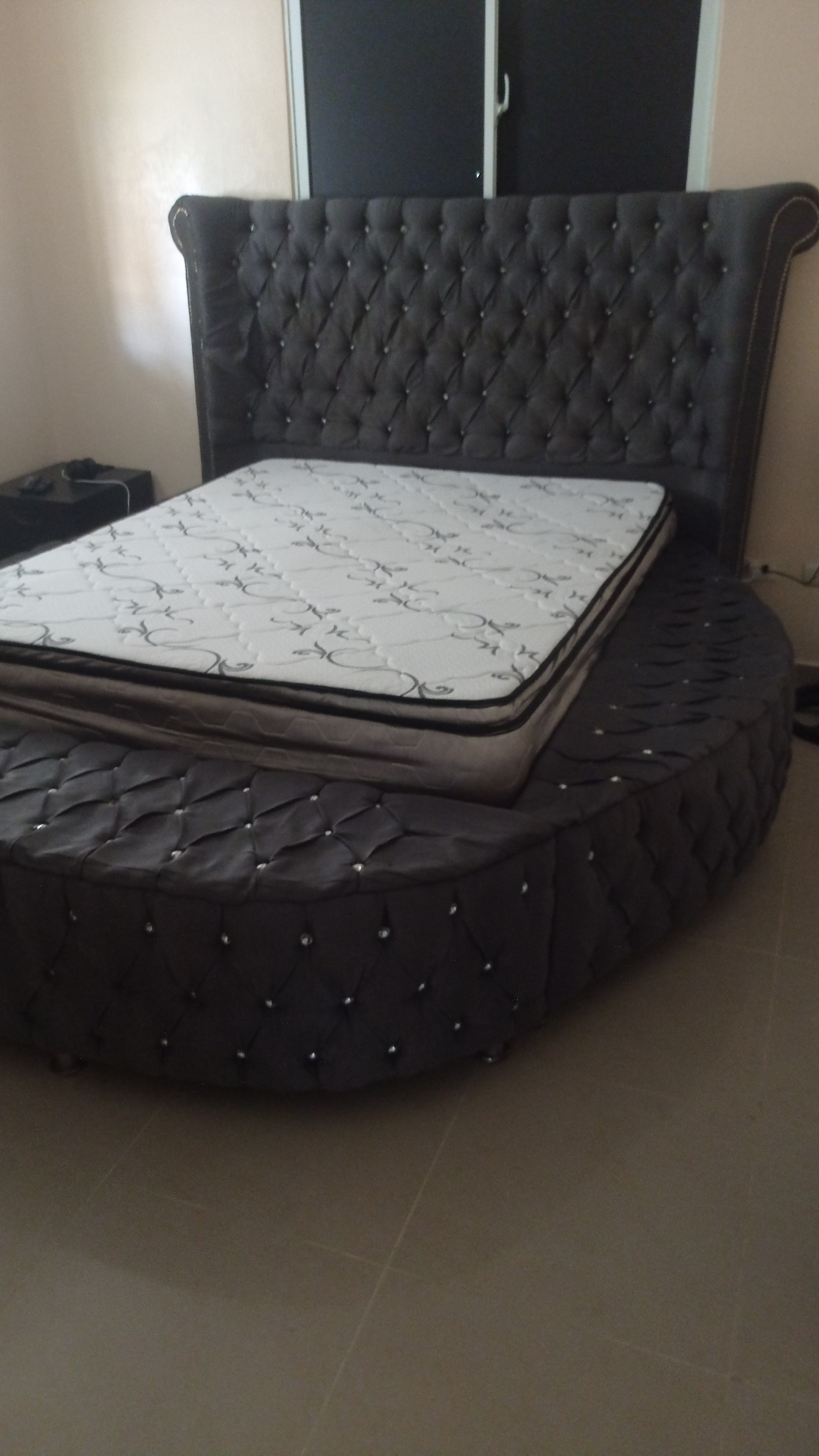 muebles y colchones - cama circular de king 1