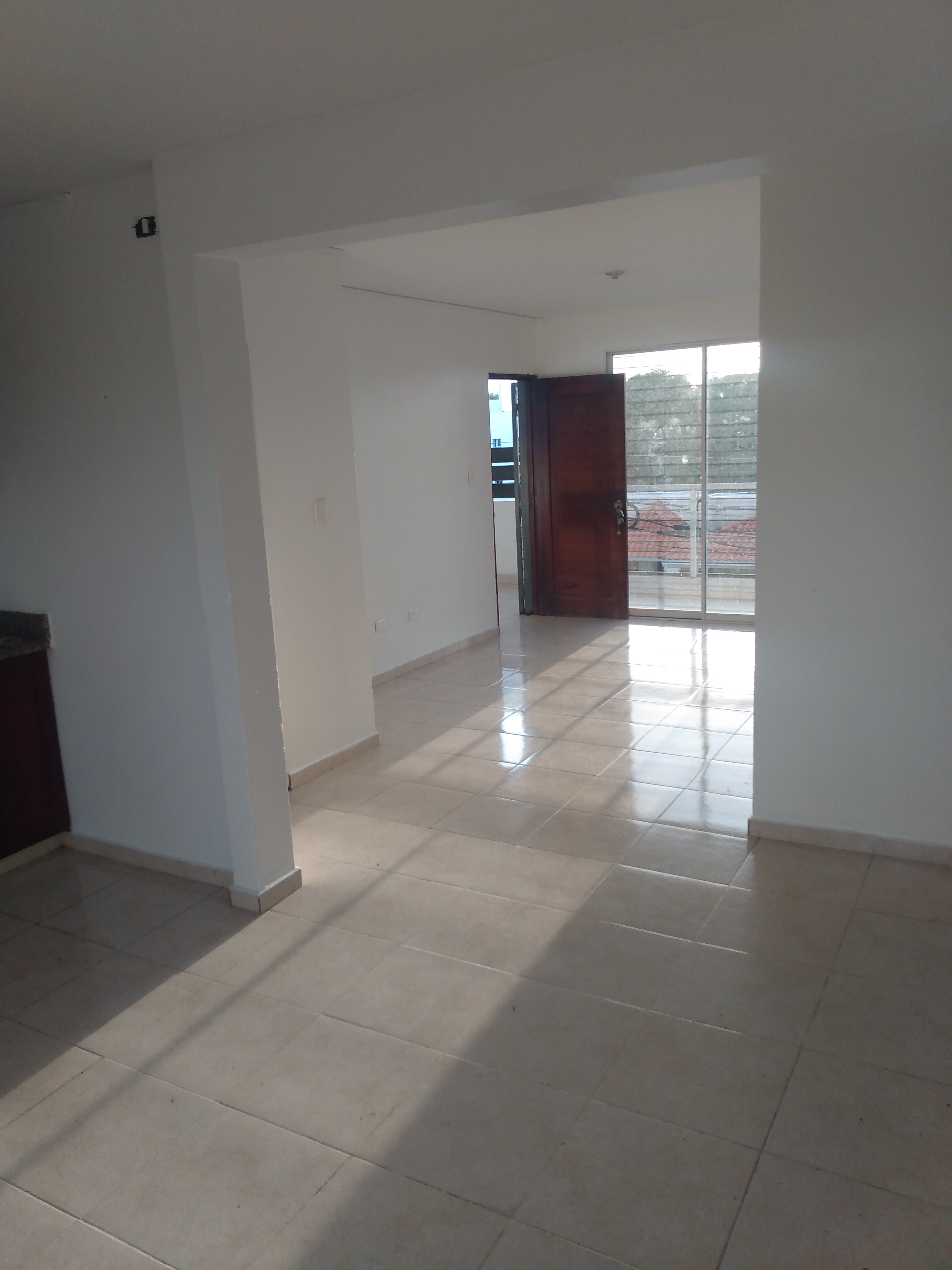 apartamentos - El Embrujo III 20,000 pesos pido 2 meses de deposito y el mes dela tado de renta 3