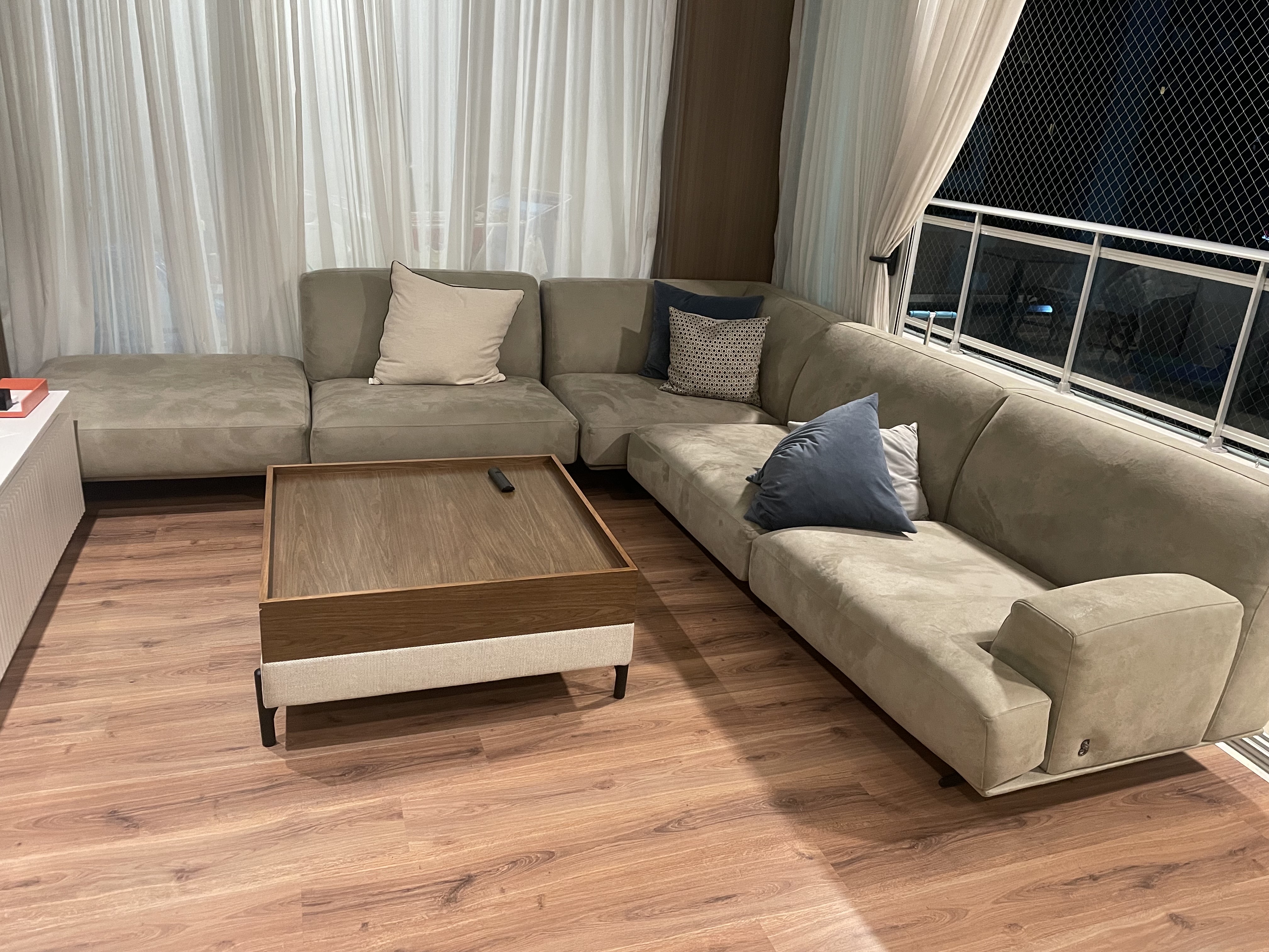 muebles y colchones - Mueble en L comprado en Residenza. está como nuevo. 
 3