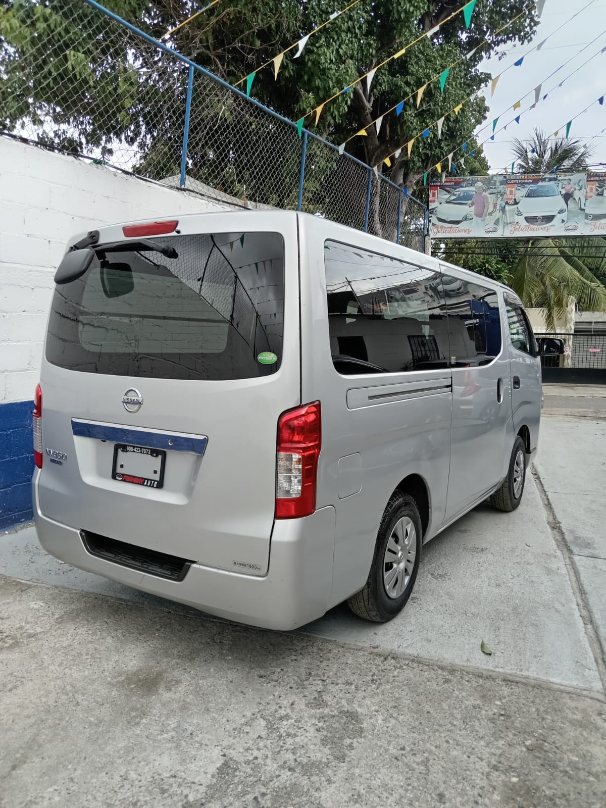 carros - NISSAN CARAVAN NV350 4