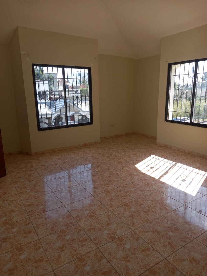 casas - CASA EN VENTA EN SANTIAGO DE LOS CABALLEROS  7
