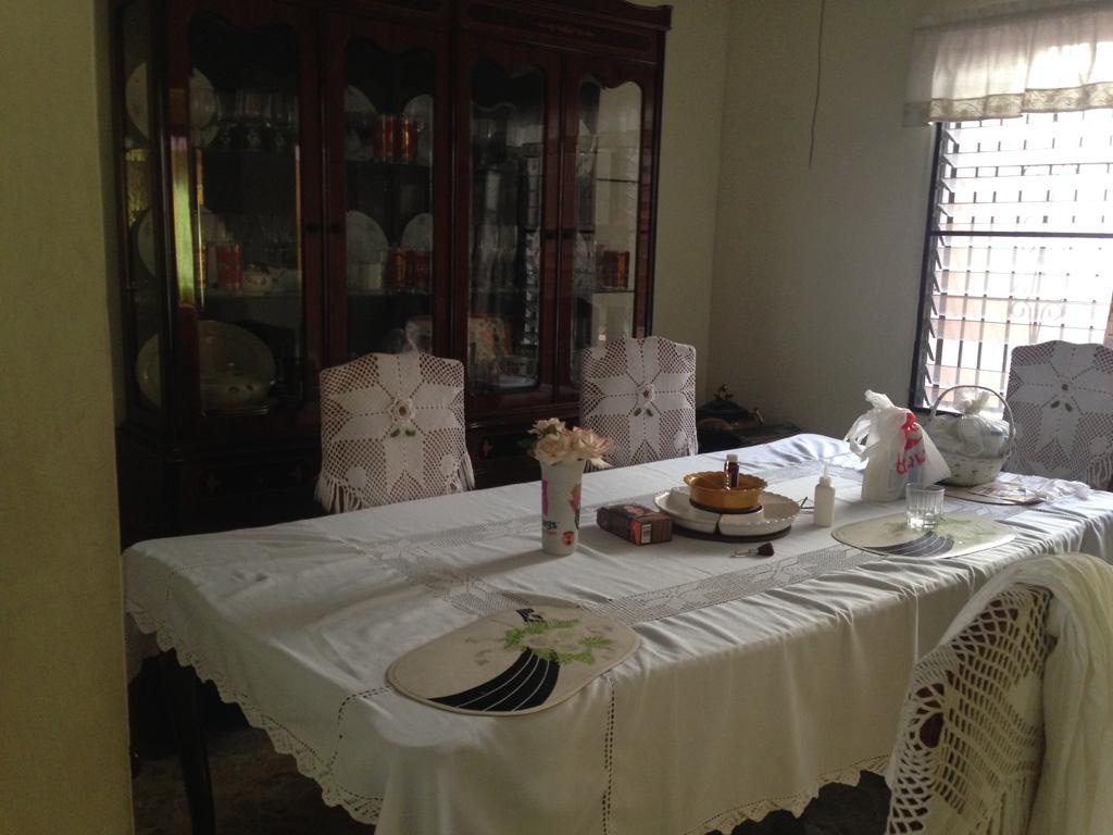 casas - Venta de casa en los cacicazgos con 1100mts Distrito Nacional Santo Domingo  9