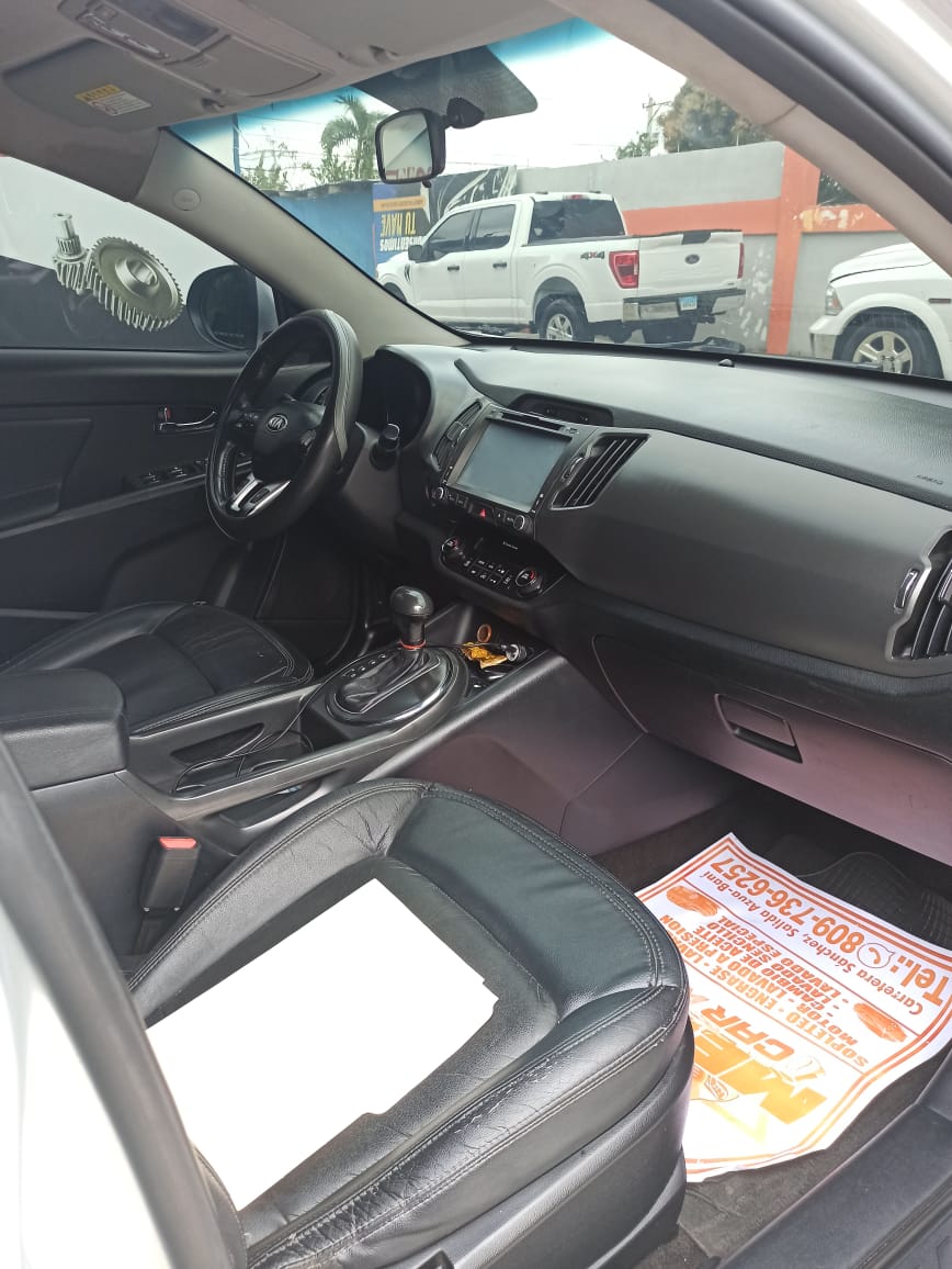 jeepetas y camionetas - 🚗 SE VENDE KIA SPORTAGE 2013–DIESEL–AUTOMÁTICA 🚗 3