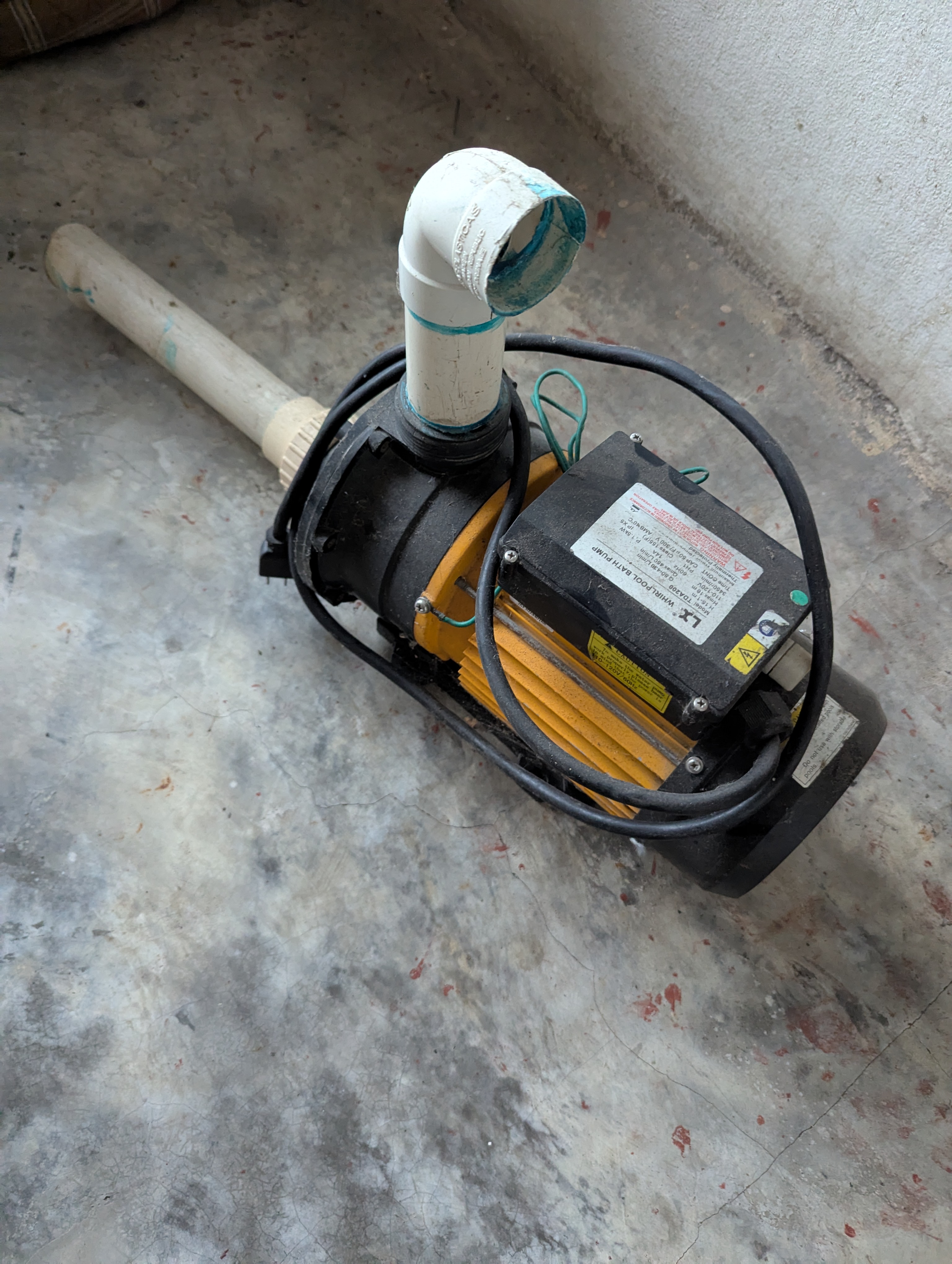 herramientas, jardines y exterior - BOMBA DE AGUA WHIRLPOOL 2 HP EN EXCELENTES CONDICIONES  1