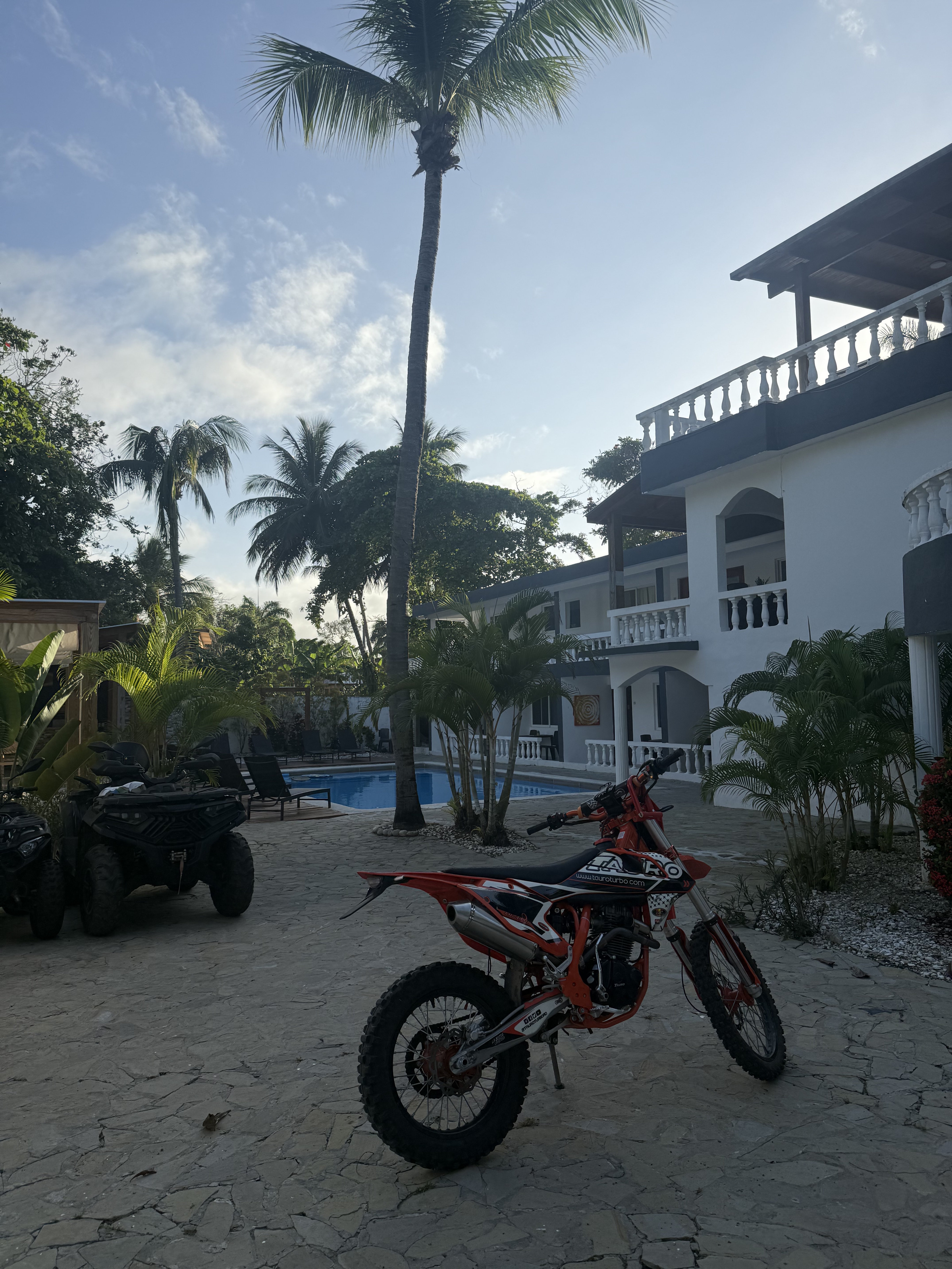 motores y pasolas - La Bestia Naranja ! Tauro KTX 250 GT 0