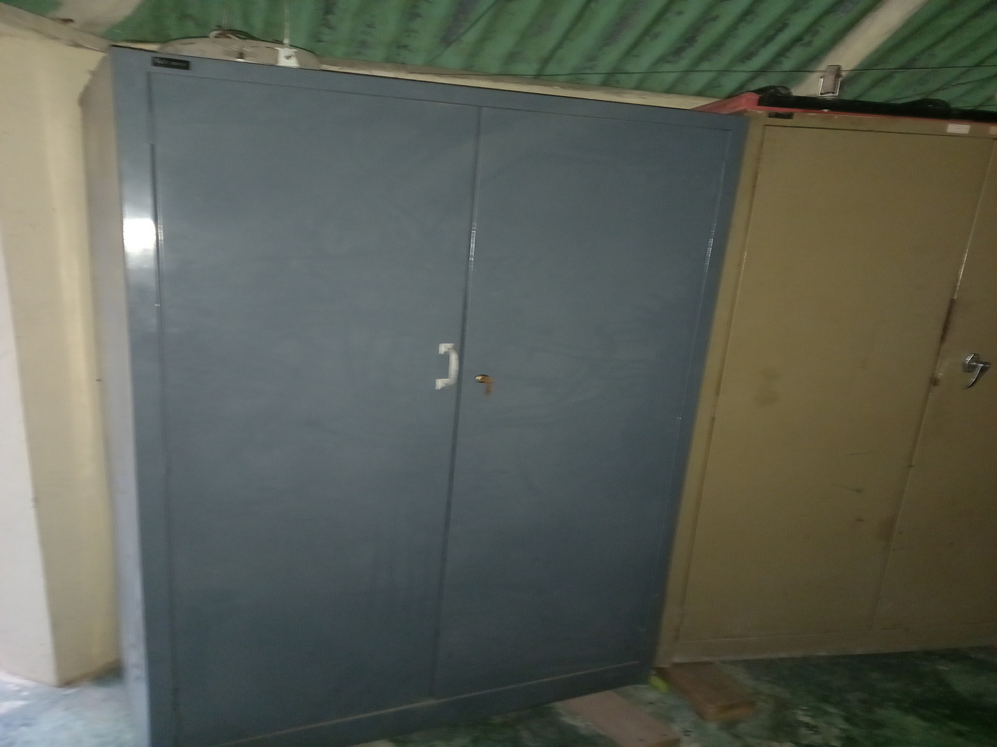 muebles y colchones - ARMARIO METALICO OFICINA