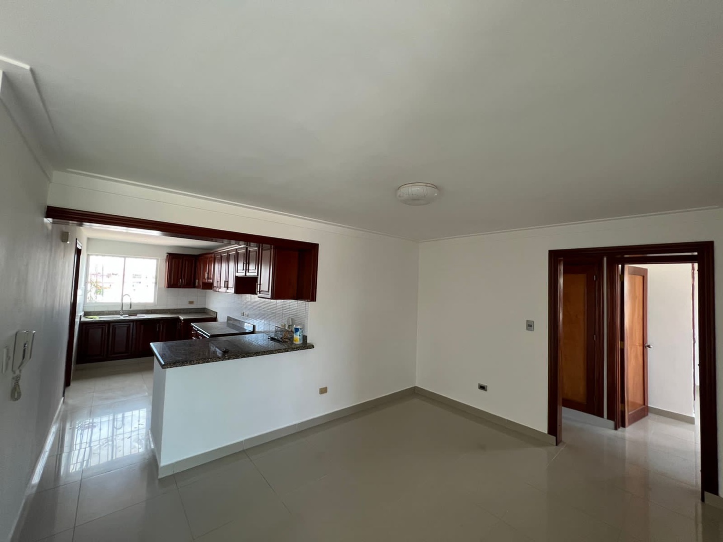 apartamentos - Venta de apartamento en vista hermosa de 163mts piso 4  4