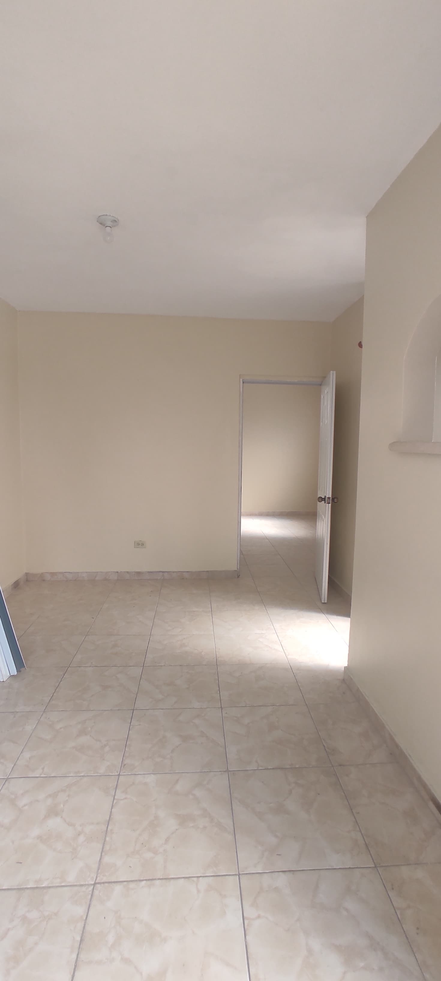 apartamentos - AMPLIO APARTAMENTO EN ALQUILER, ALMA ROSA I. 3