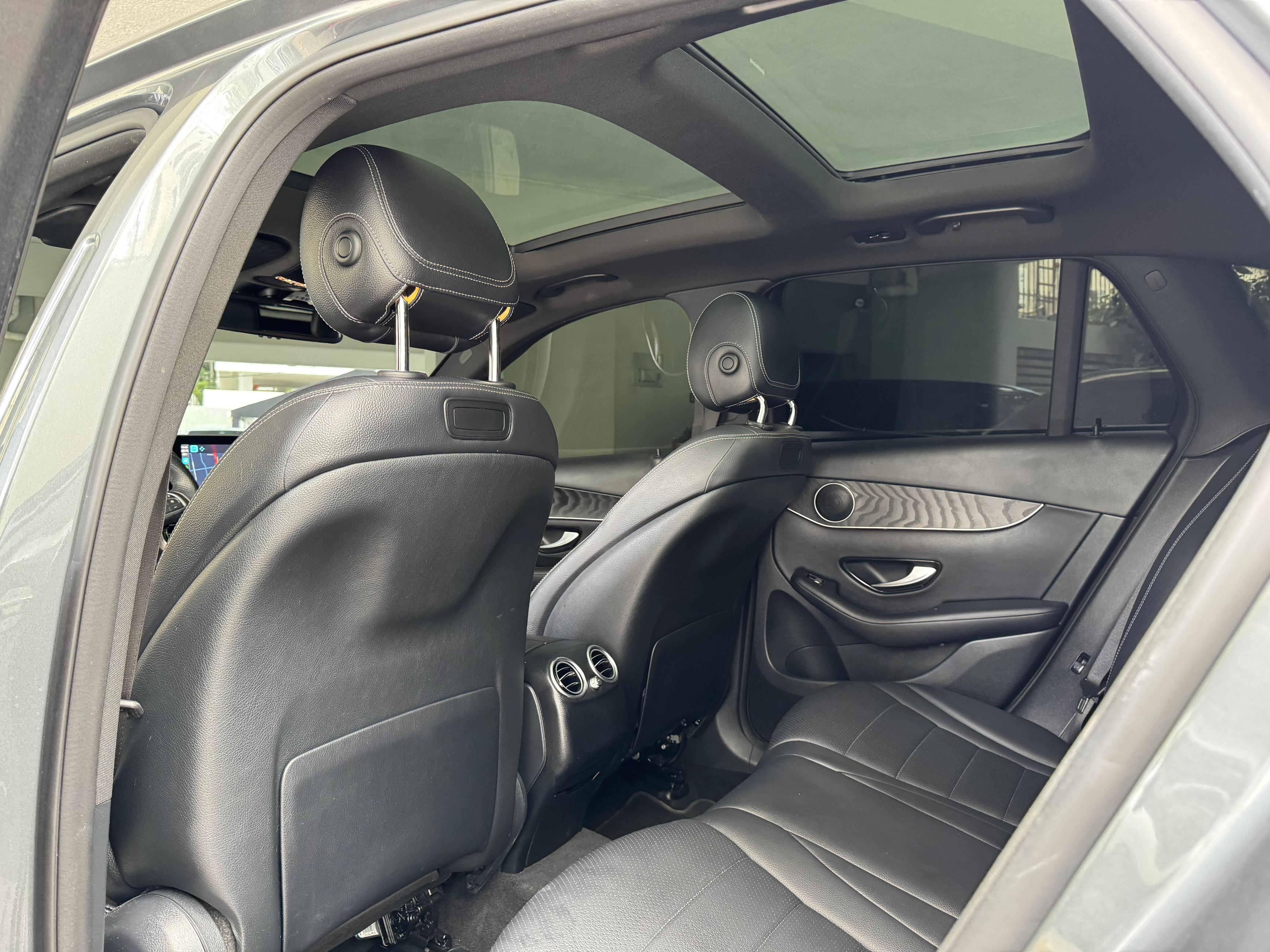 jeepetas y camionetas - Mercedes Benz GLC 300 2018 7