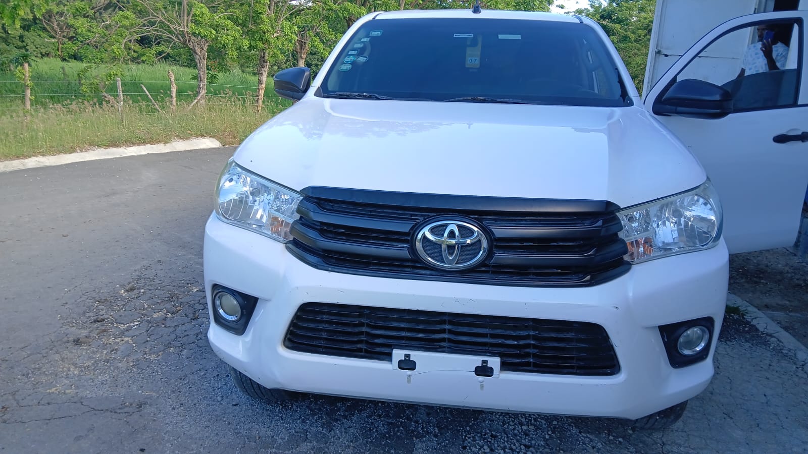 jeepetas y camionetas - Toyota Hilux 2019 Mecanica 4X4 1