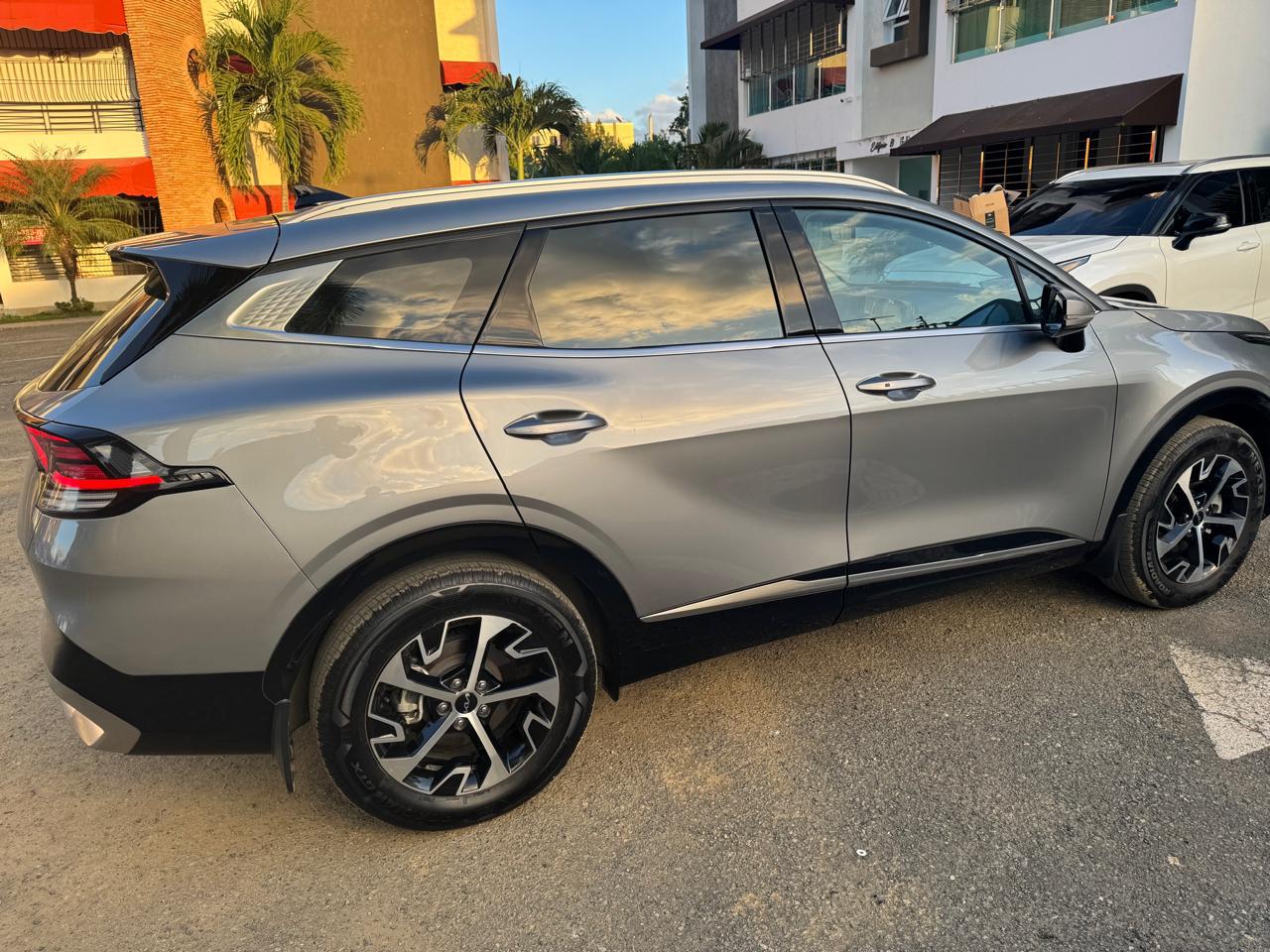 jeepetas y camionetas - kia sportage luxury 2024 6