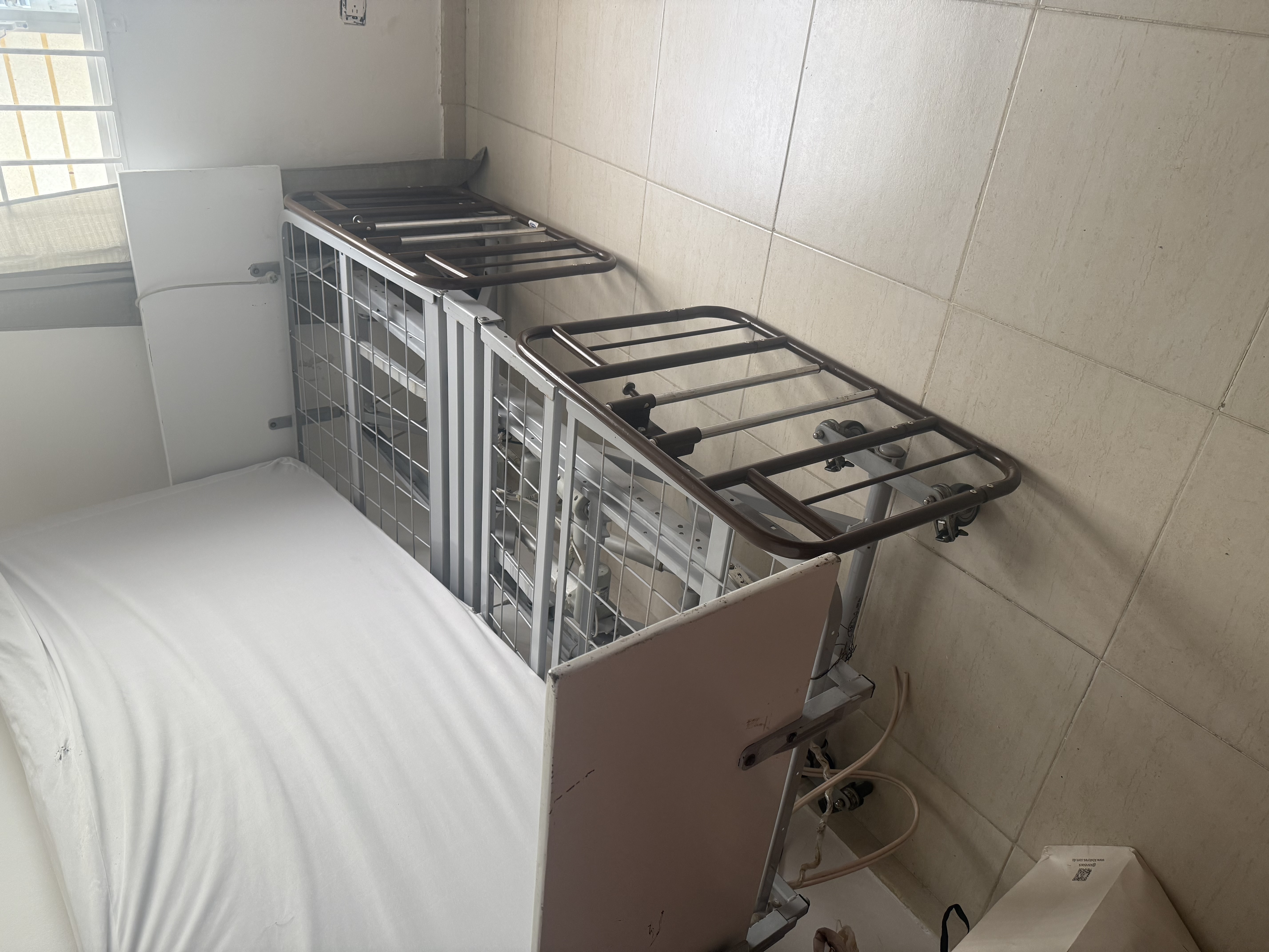 equipos profesionales - Vendo cama de hospital  1