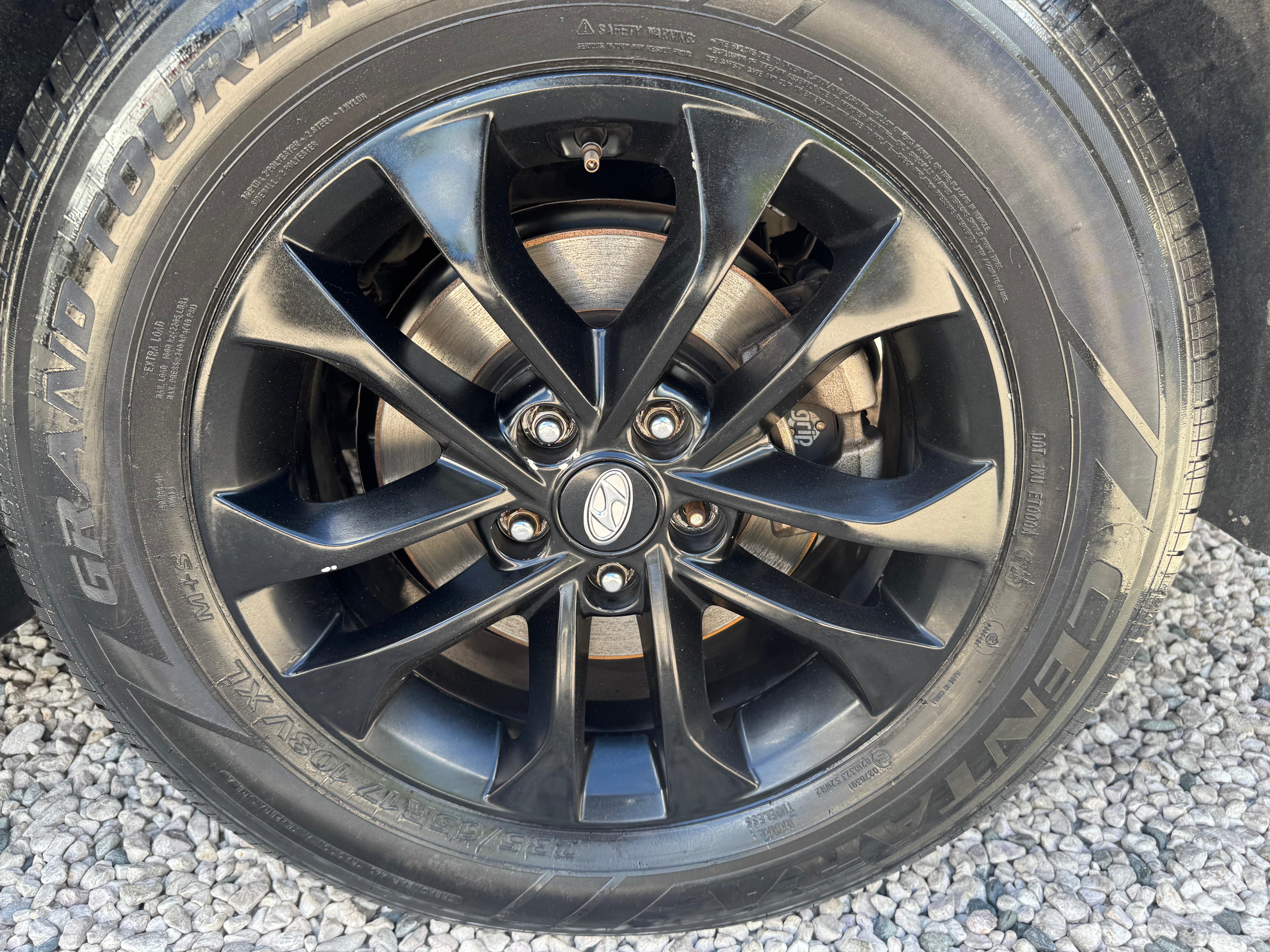 jeepetas y camionetas - Hyundai Santa Fe SE 2019 7