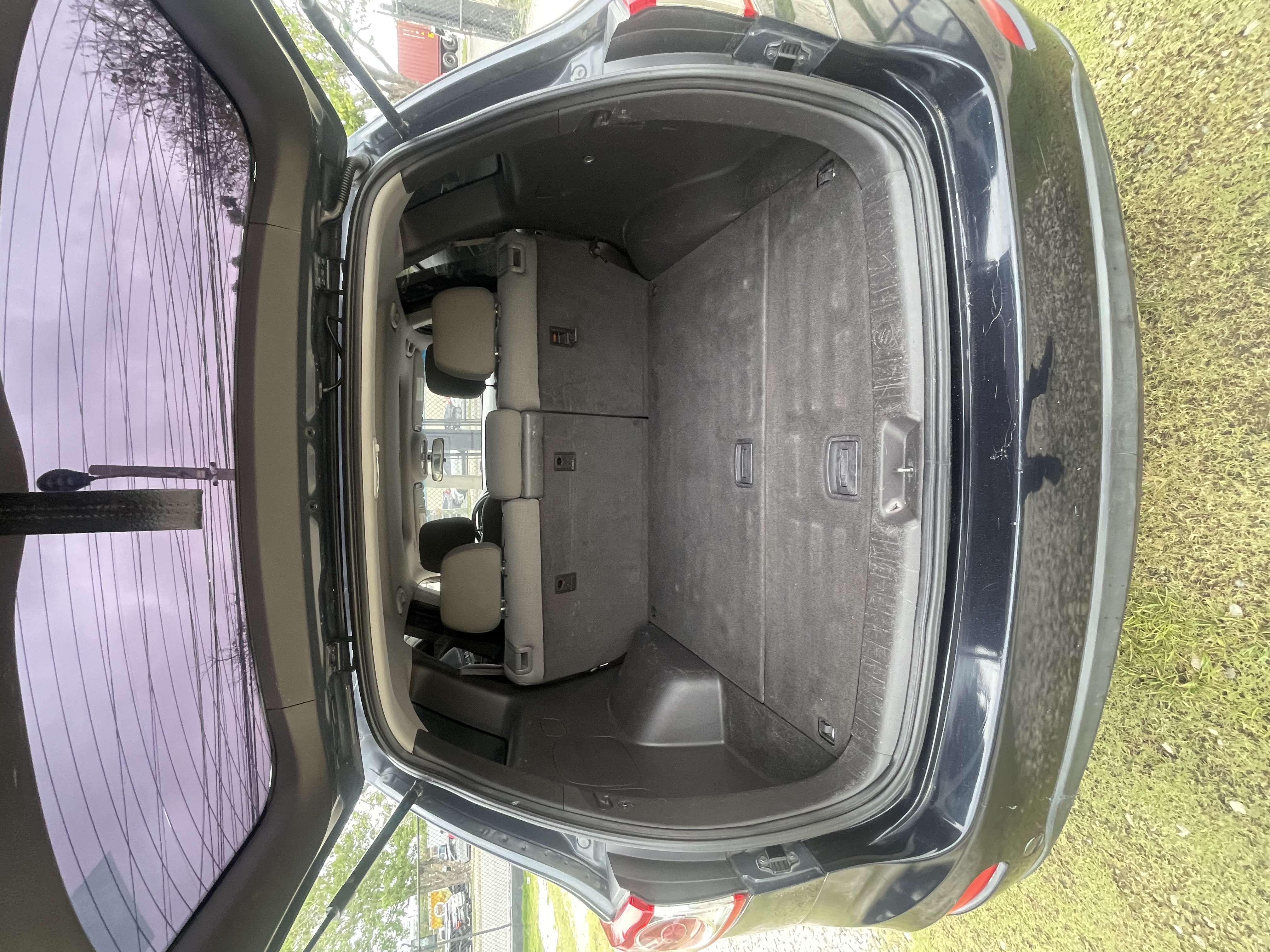 jeepetas y camionetas - Hyundai Santa Fe 2011 4x4  7