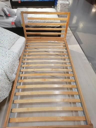 muebles - Base de cama new disponible, si lo quiere con el cocho se le da su descuento  2