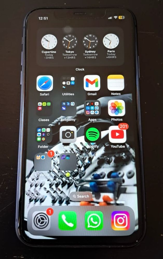 celulares y tabletas - Iphone 11 de 64 gb 1