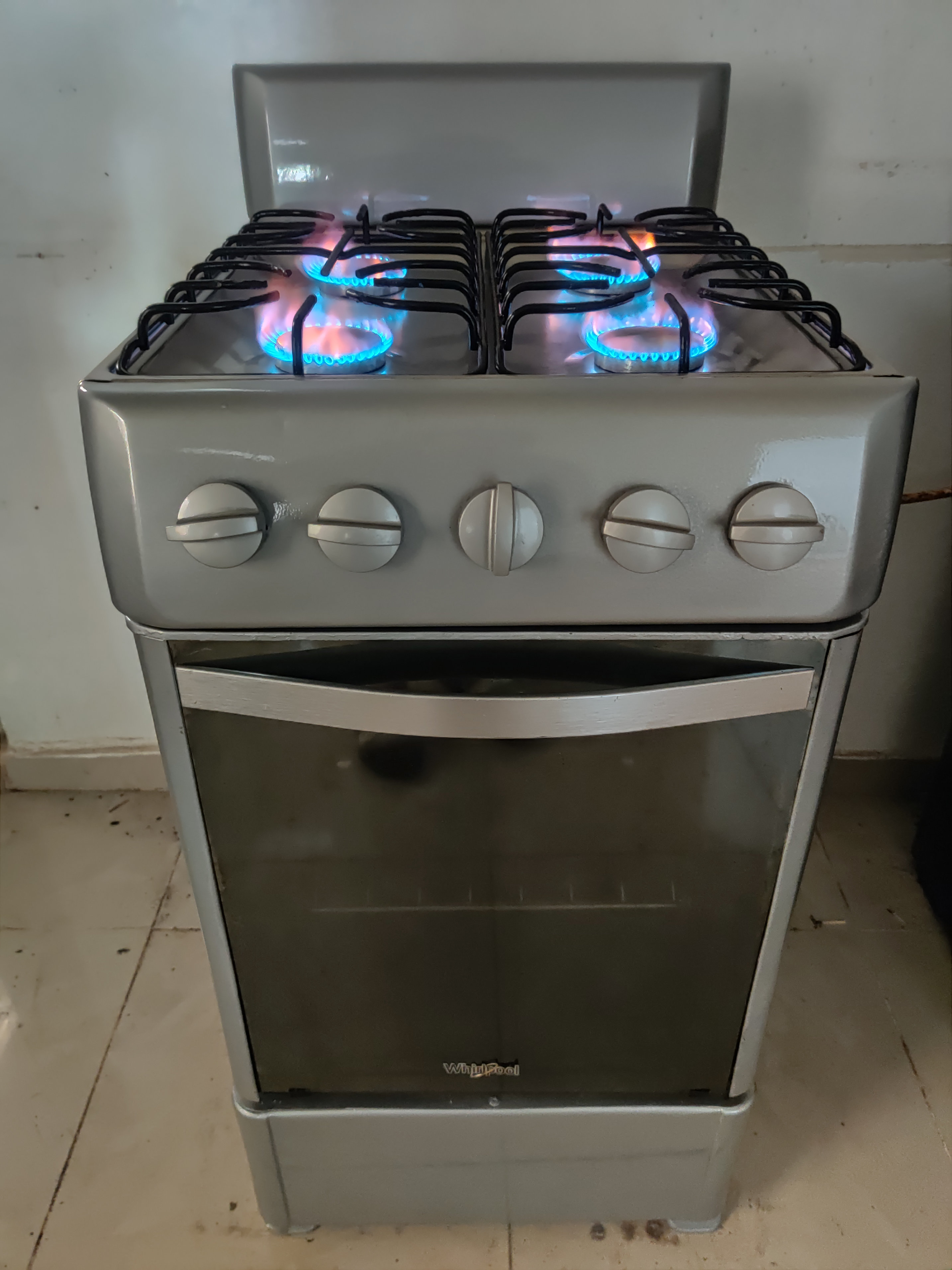 electrodomesticos - Estufa Whirlpool ✅ en excelente Estado y condiciones con garantía Escribenos 0