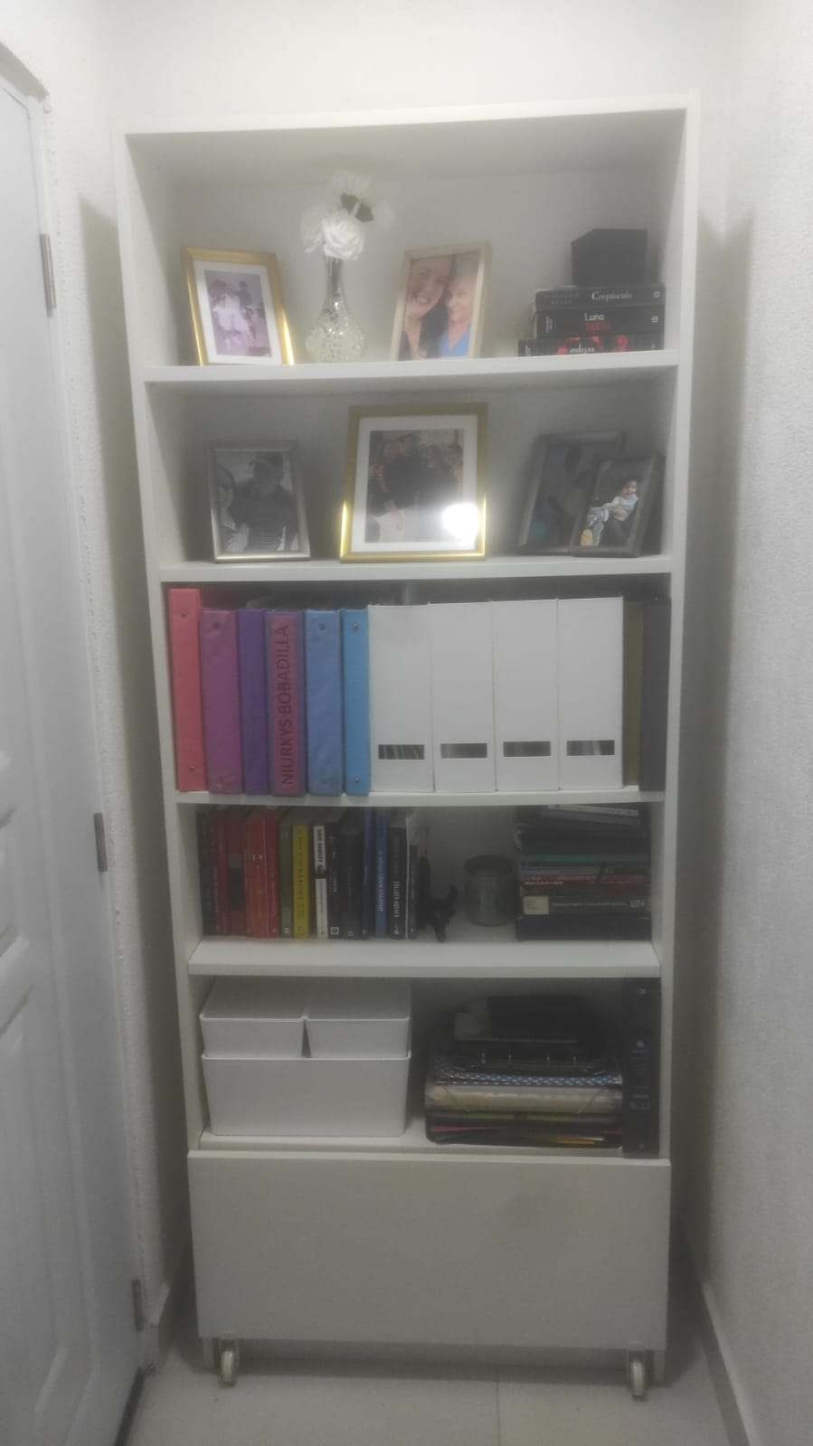 decoración y accesorios - Librero con gabeta de ruedas + portacarpetas y cajas de almacenamiento 0