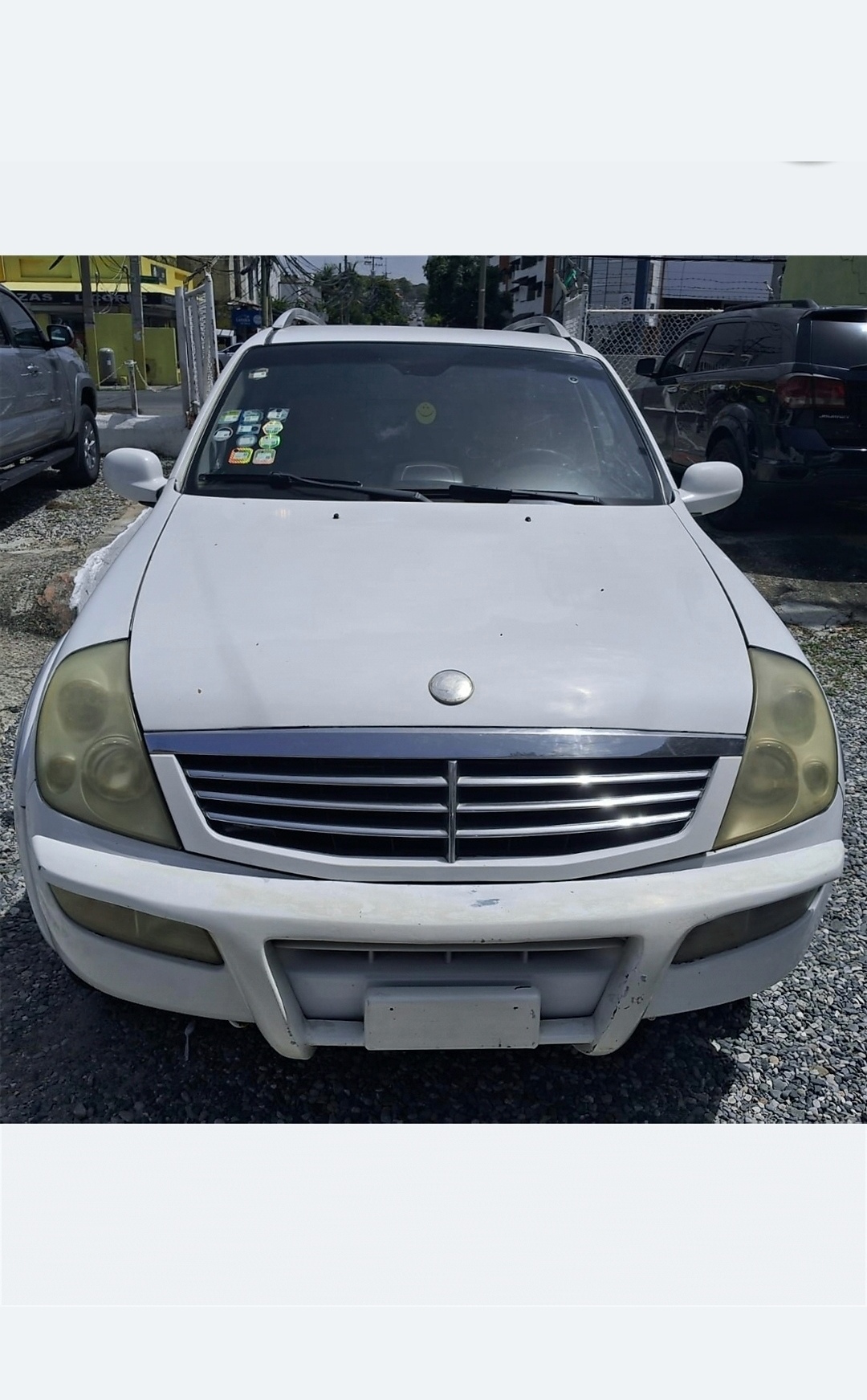 jeepetas y camionetas - Ssangyong Rexton RX 270 Diesel 04  3