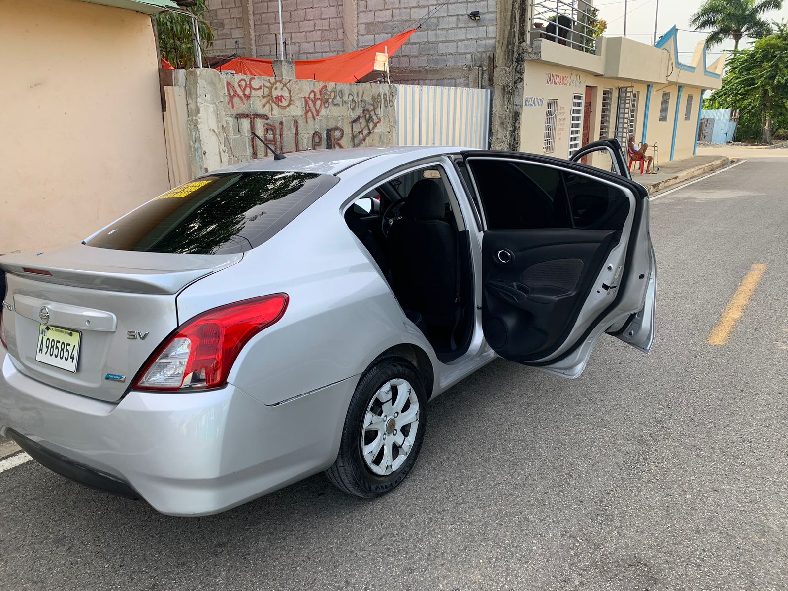 carros - Nissan Versa 2016 1