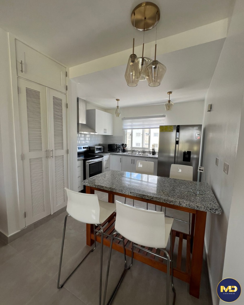 casas vacacionales y villas - Se Vende Hermoso apartamento con Piscina ubicado en Playa Nueva Romana  1