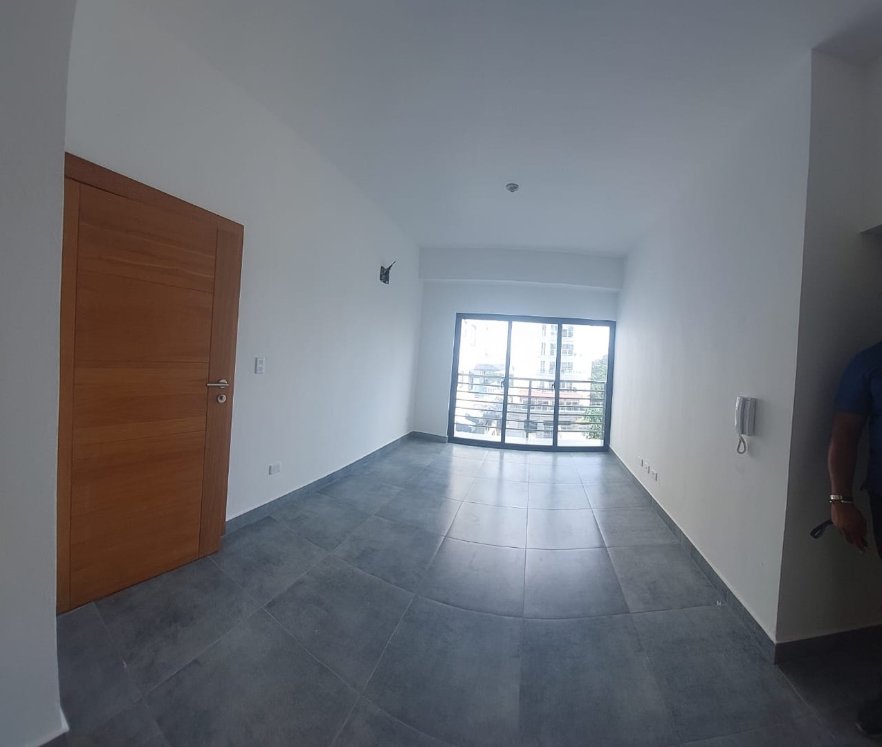 apartamentos - DIOS 📍Evaristo Morales. De Oportunidad Alquilo Nuevo y Moderno Apartamento.  5