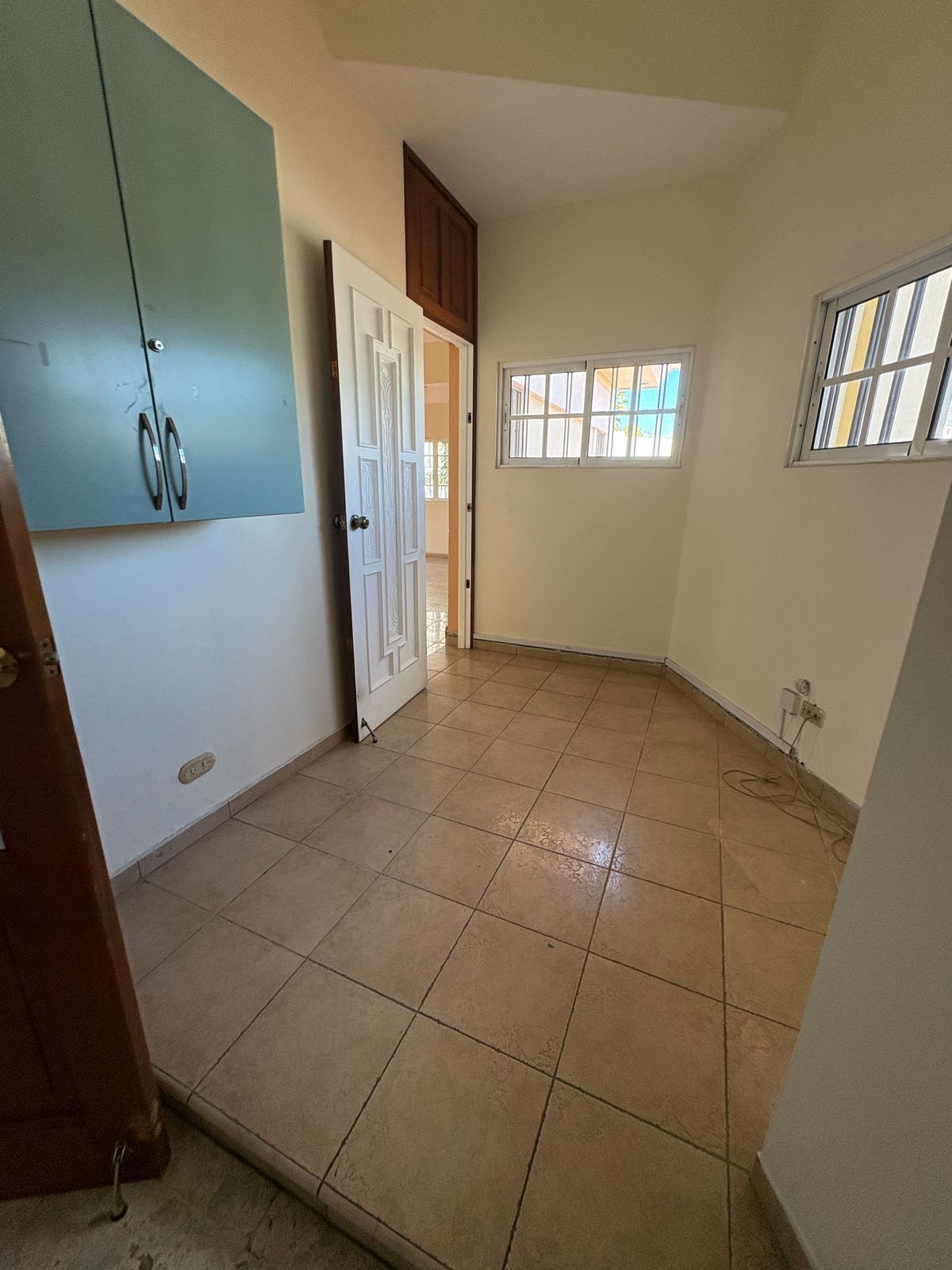casas - Casa en alquiler Urbanización Fernandez de 4 Hab. 3