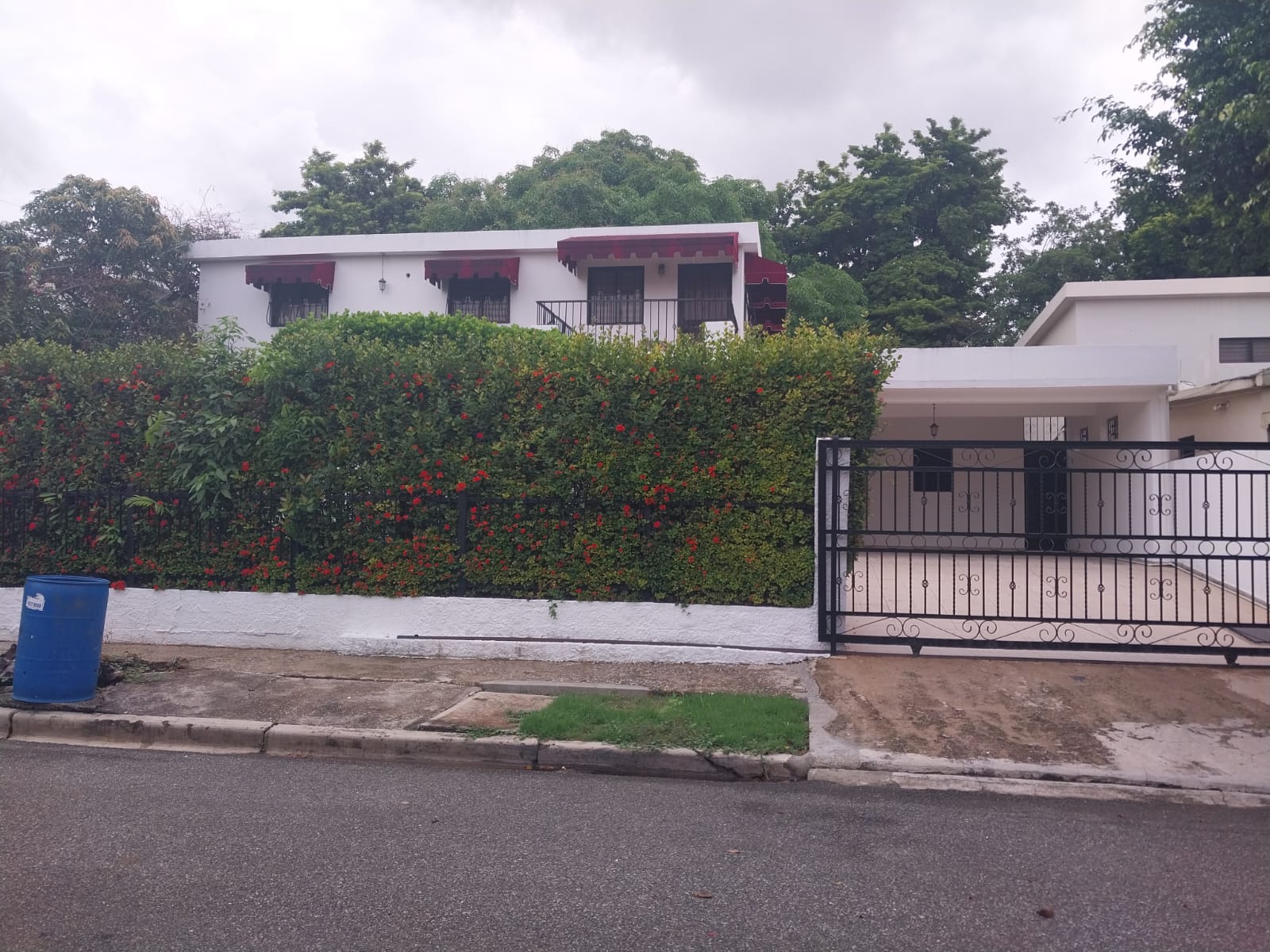 casas - Venta de Casa en Los Prados 