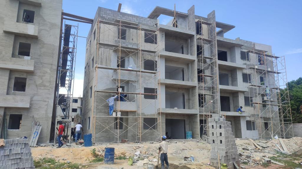 apartamentos - Se vende Aptos en construcción en Boca chica  5