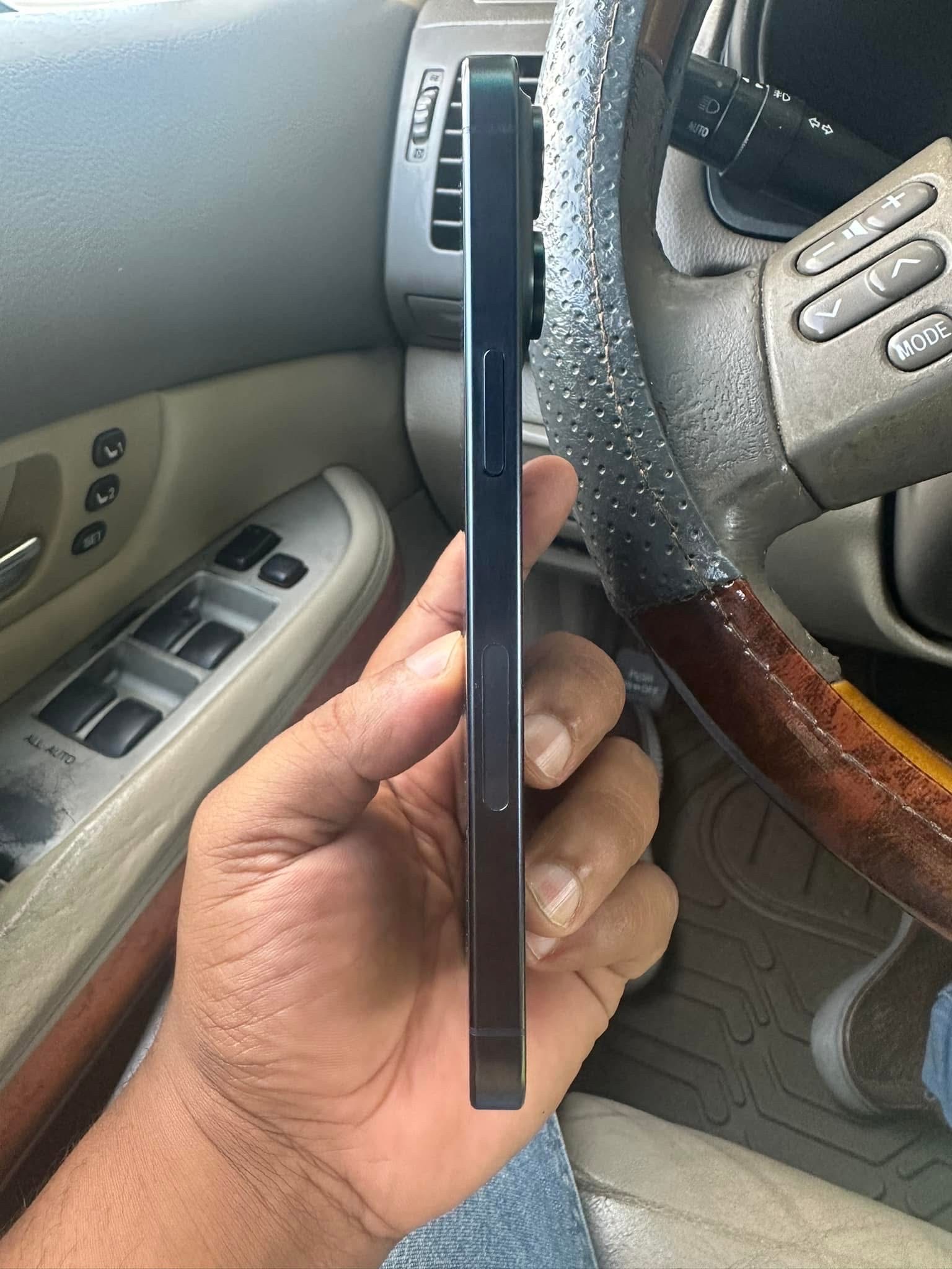 celulares y tabletas - vendo iphone 15 pro max 256gb factory full 2