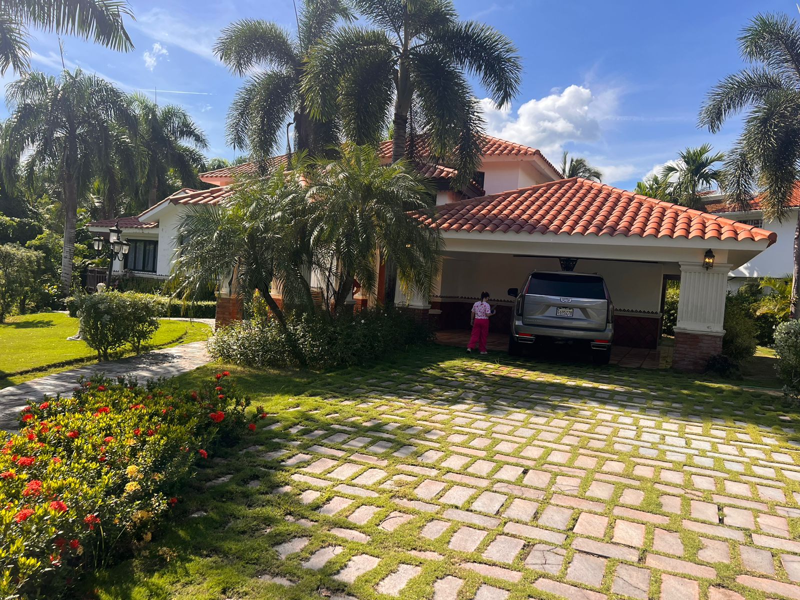 casas vacacionales y villas - Villa amueblada en Juan Dolio Metro Country Club 0