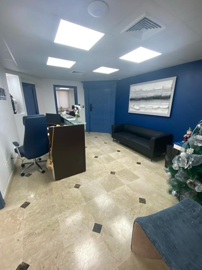 oficinas y locales comerciales - VENDO Oficina en Torre Corporativa, 7mo Piso, Evaristo Morales.  

COD: PD134 6