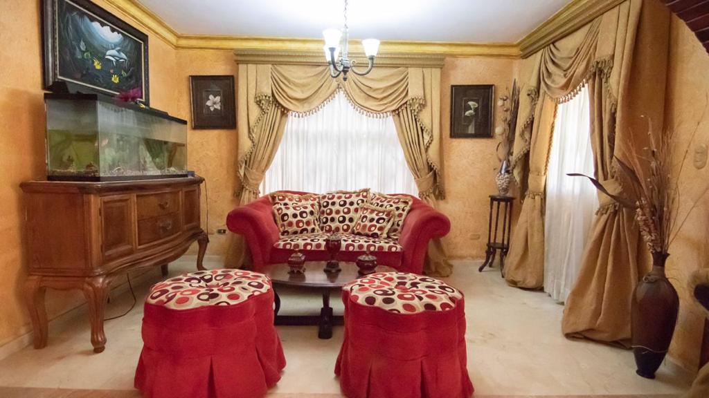 casas - vendo hermosa mansión en arroyo hondo  5