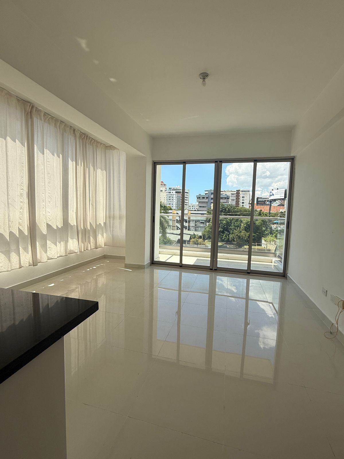 apartamentos - Apartamento en alquiler en La Julia de 1 habitacio 4