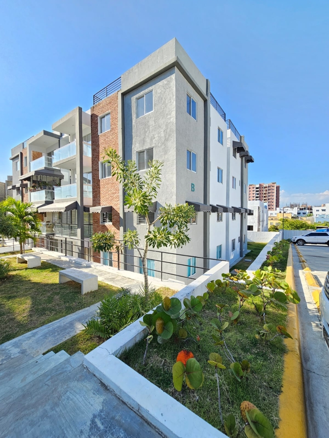 apartamentos - Apartamentos en Av. Jacobo Majluta desde US$1,000  0