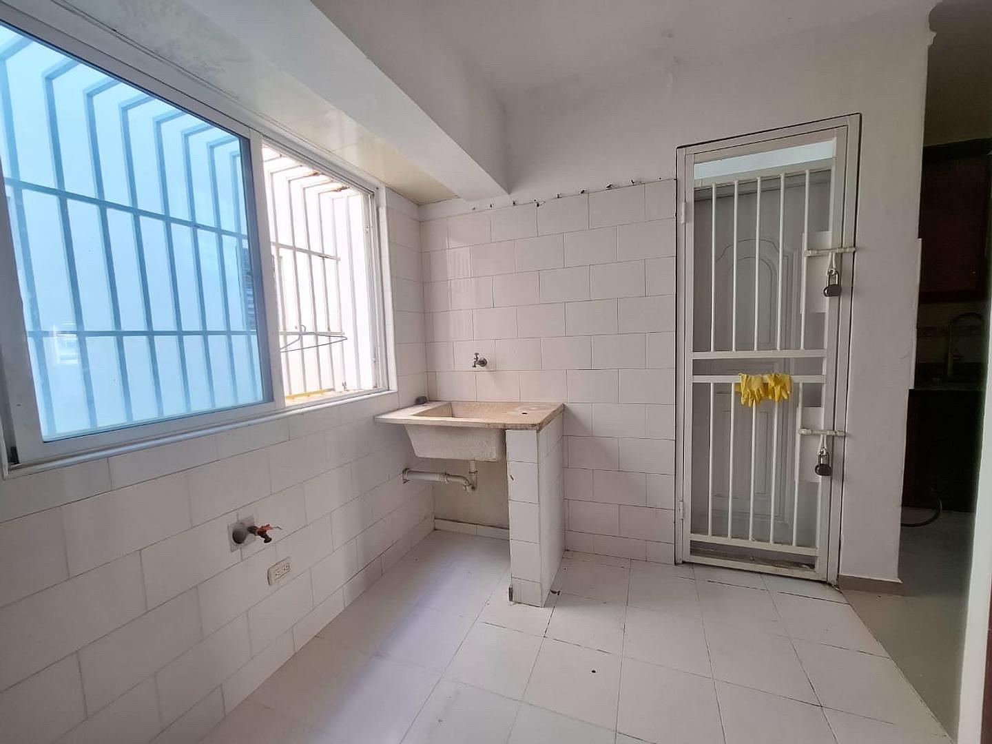 apartamentos - Apartamento en Alquiler Bella Vista Ubicación privilegiada y Central.
 4