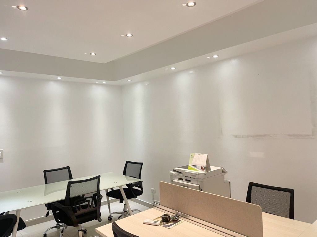 oficinas y locales comerciales - Local en venta en el millon 2